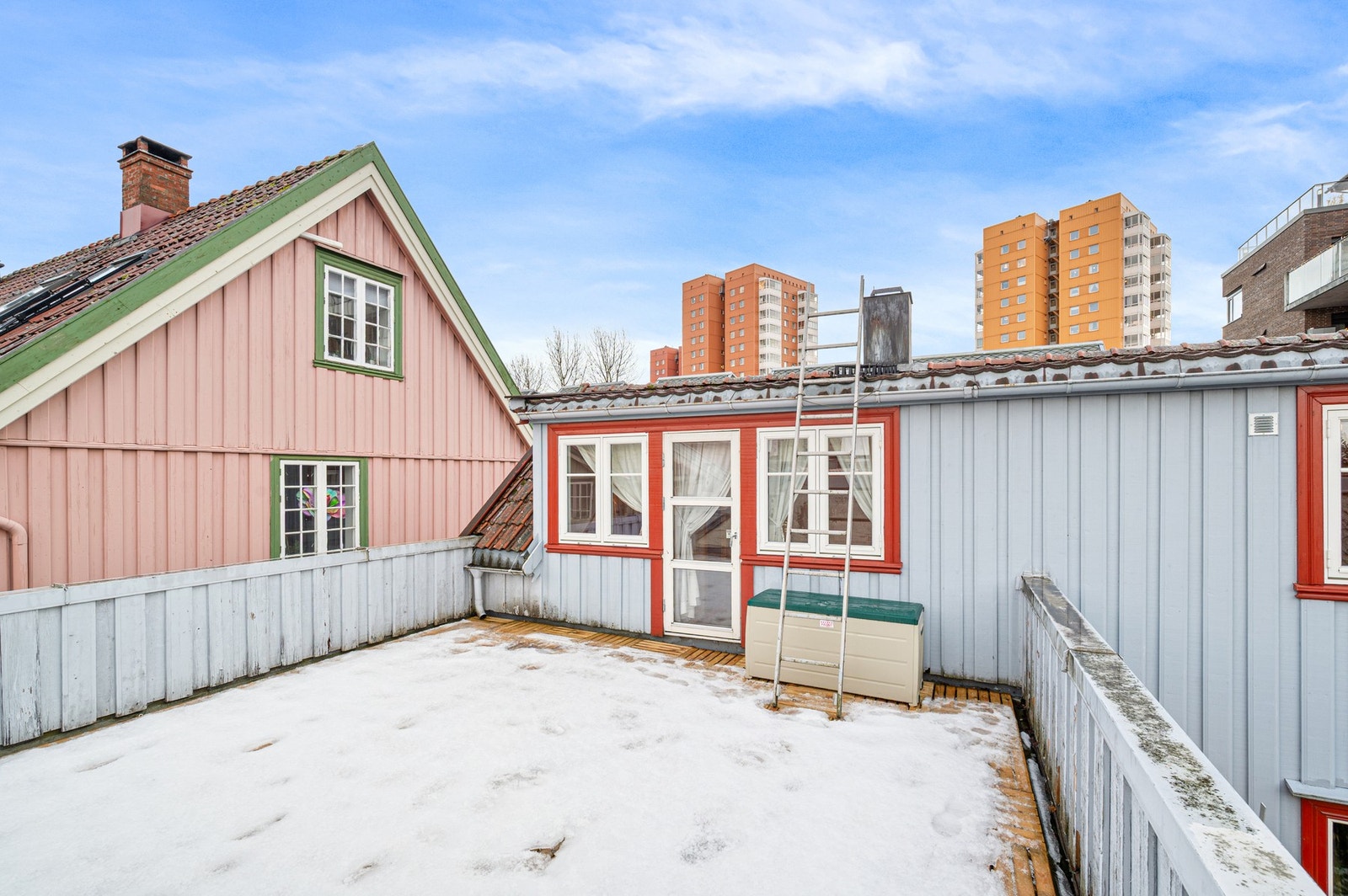 Prikken over i'en må sies å være denne takterrassen på 27 m². Galleribilde