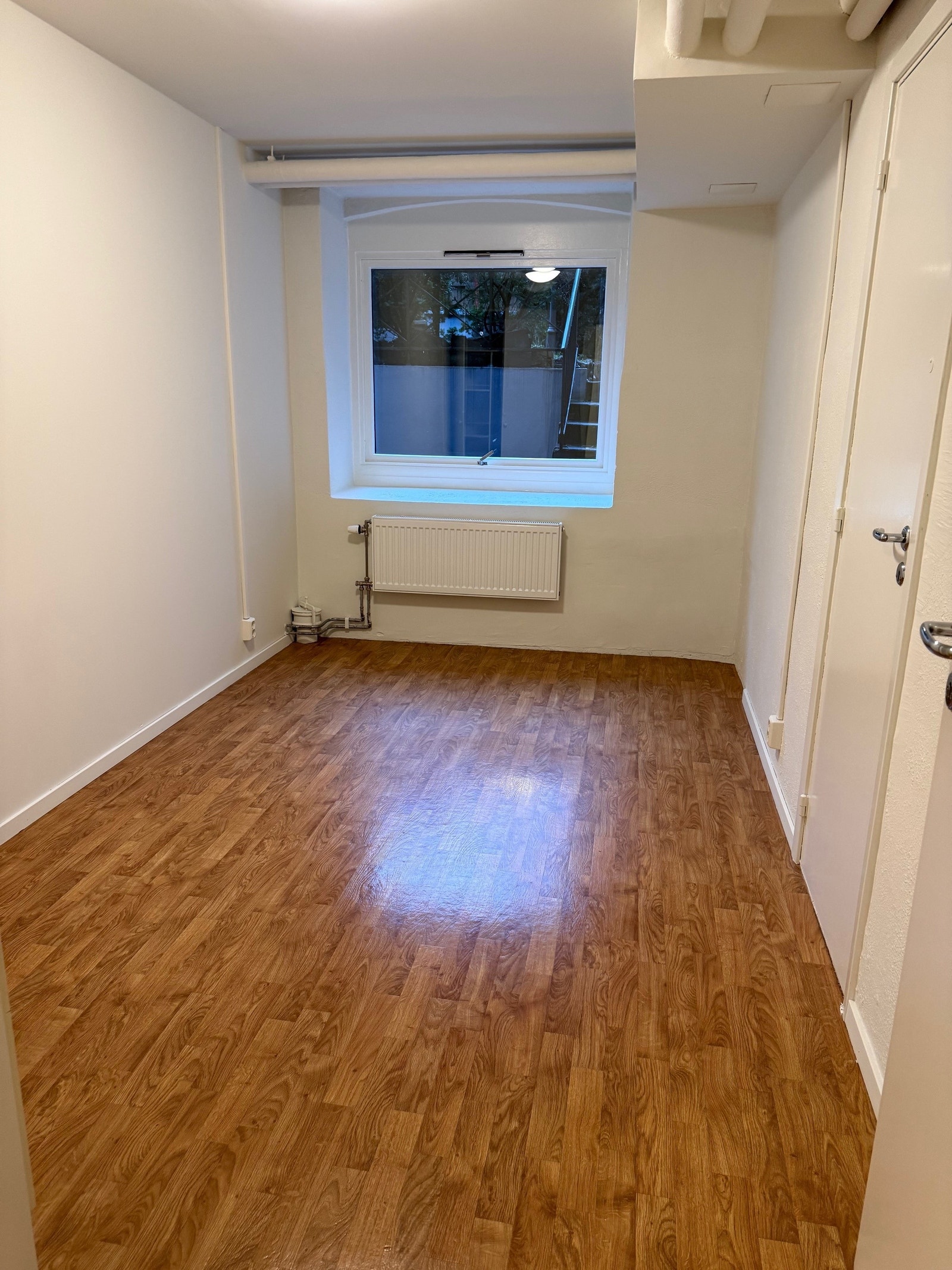 Soverom 1 med klesskap Galleribilde