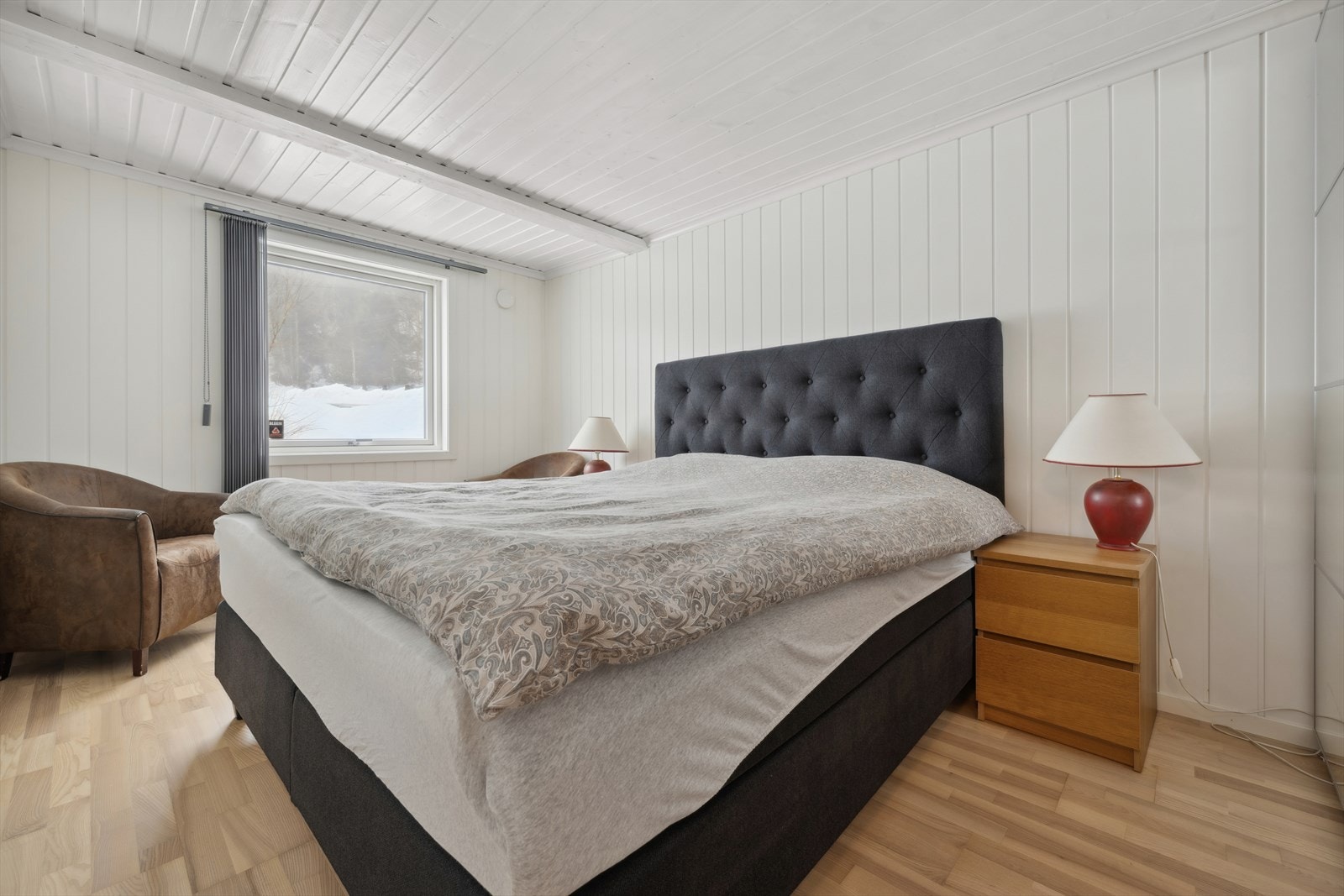 Etasjen har 3 soverom av god størrelse. Galleribilde