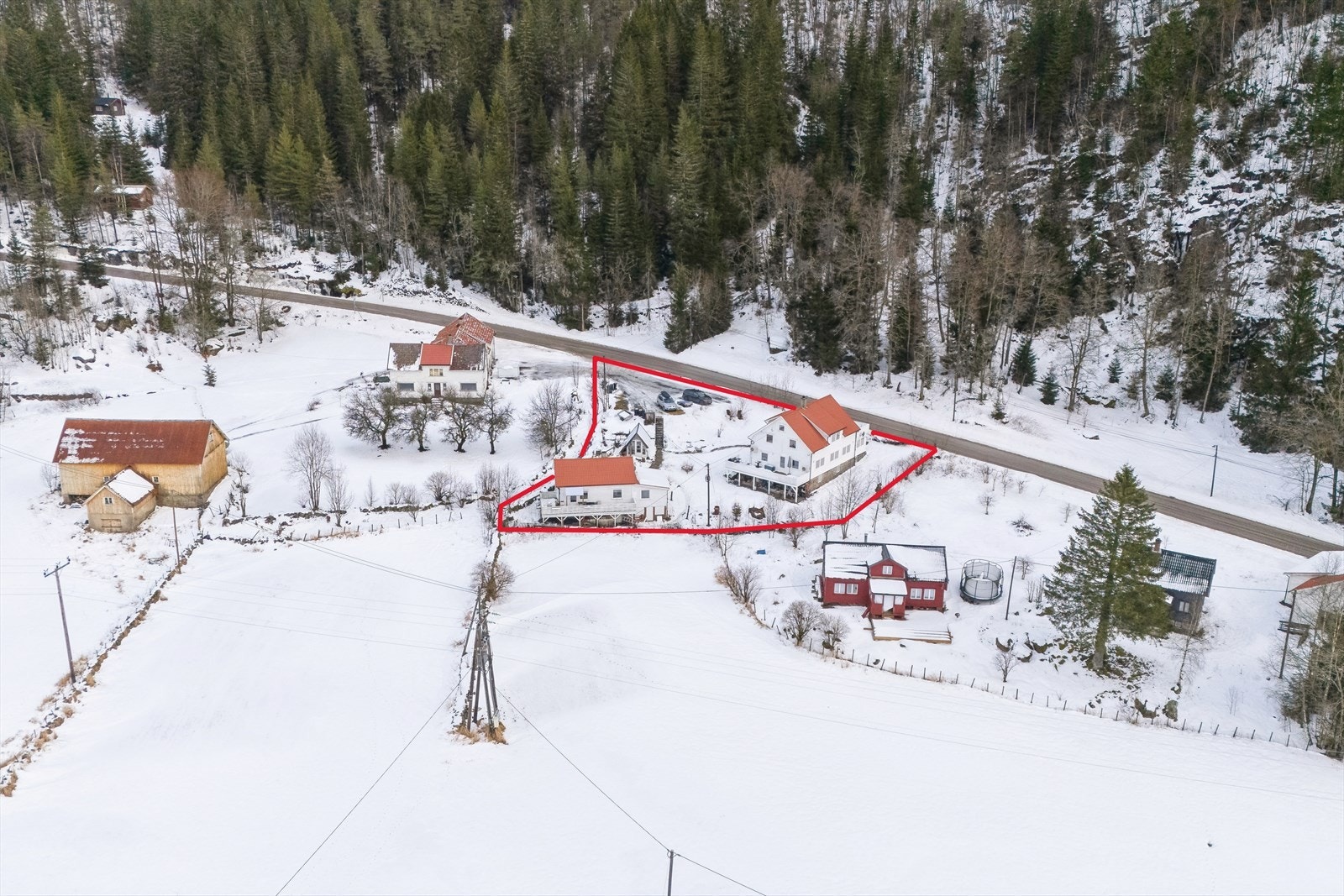 DNB Eiendom v/Øyvind Ådneram har gleden av å presentere Sirdalsveien 6155 og 6157! Galleribilde