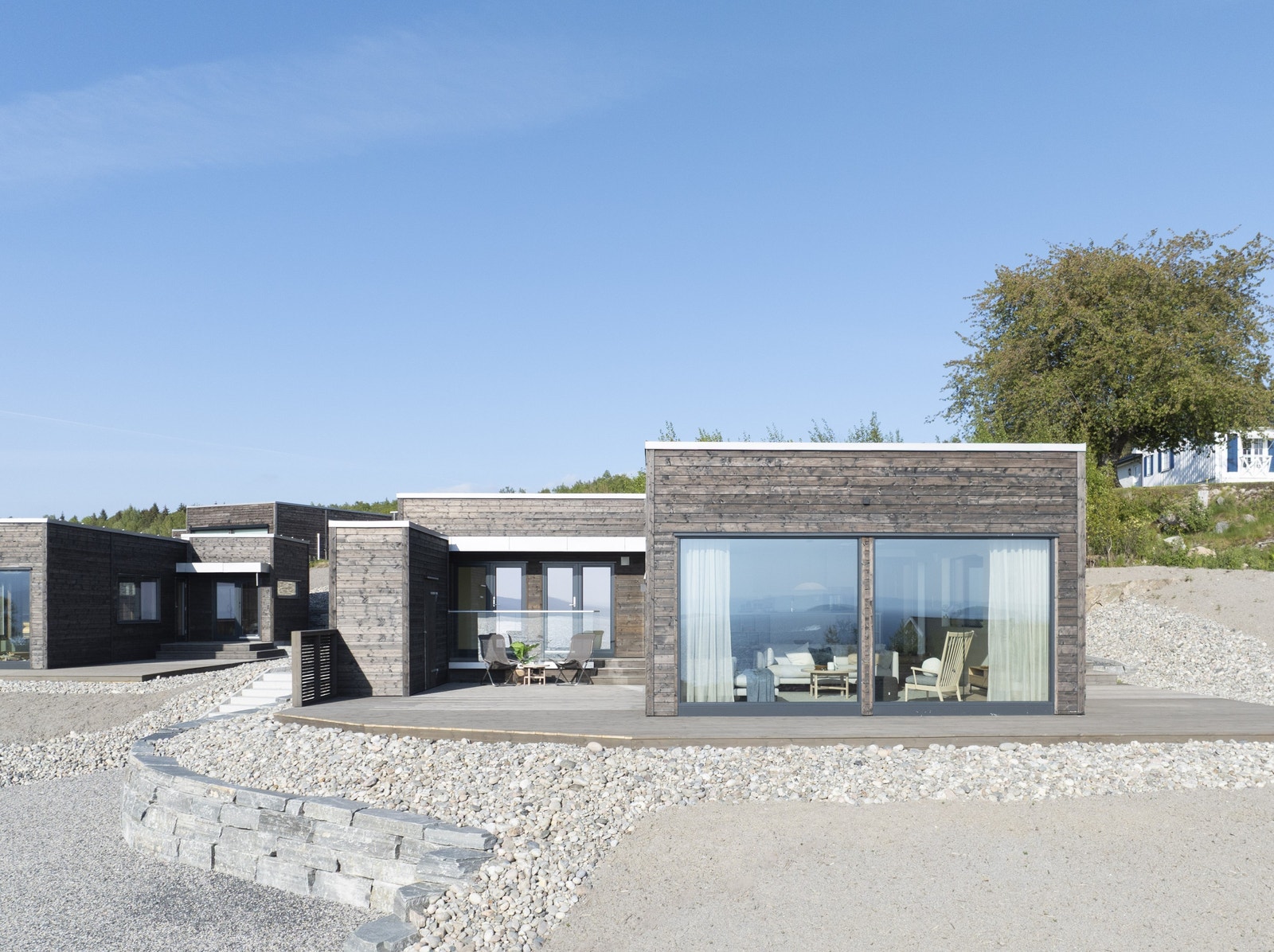 Utvendig bilde av en annen lik hytte Galleribilde