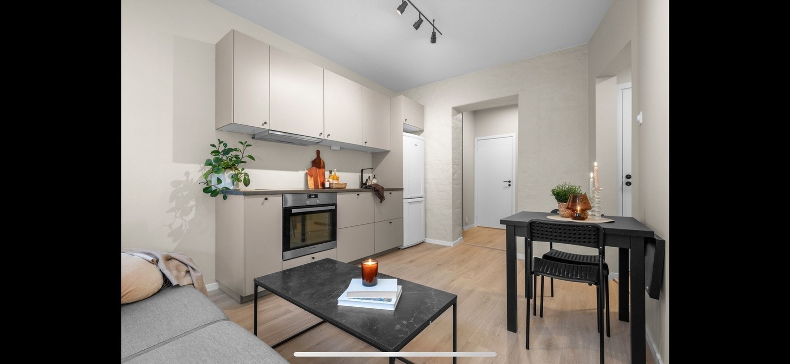 Strøm, internett og vann- og avløpsutgifter er inkludert (andre møbler følger) Galleribilde