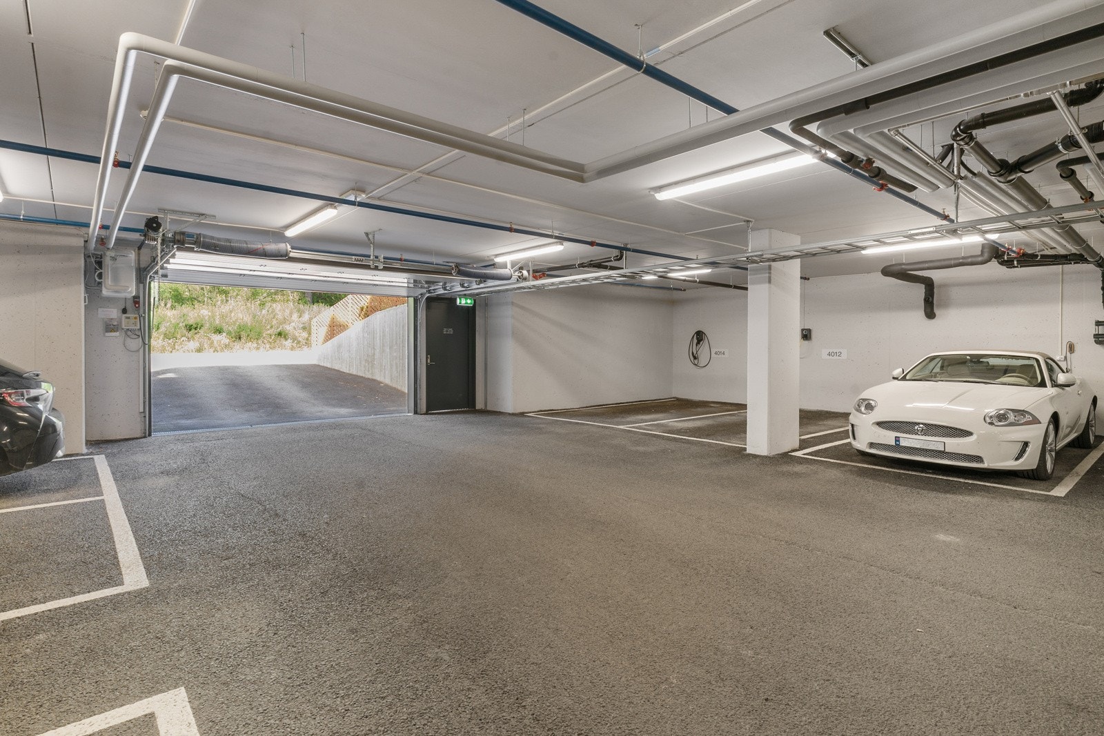 P-plass i parkeringskjelleren Galleribilde