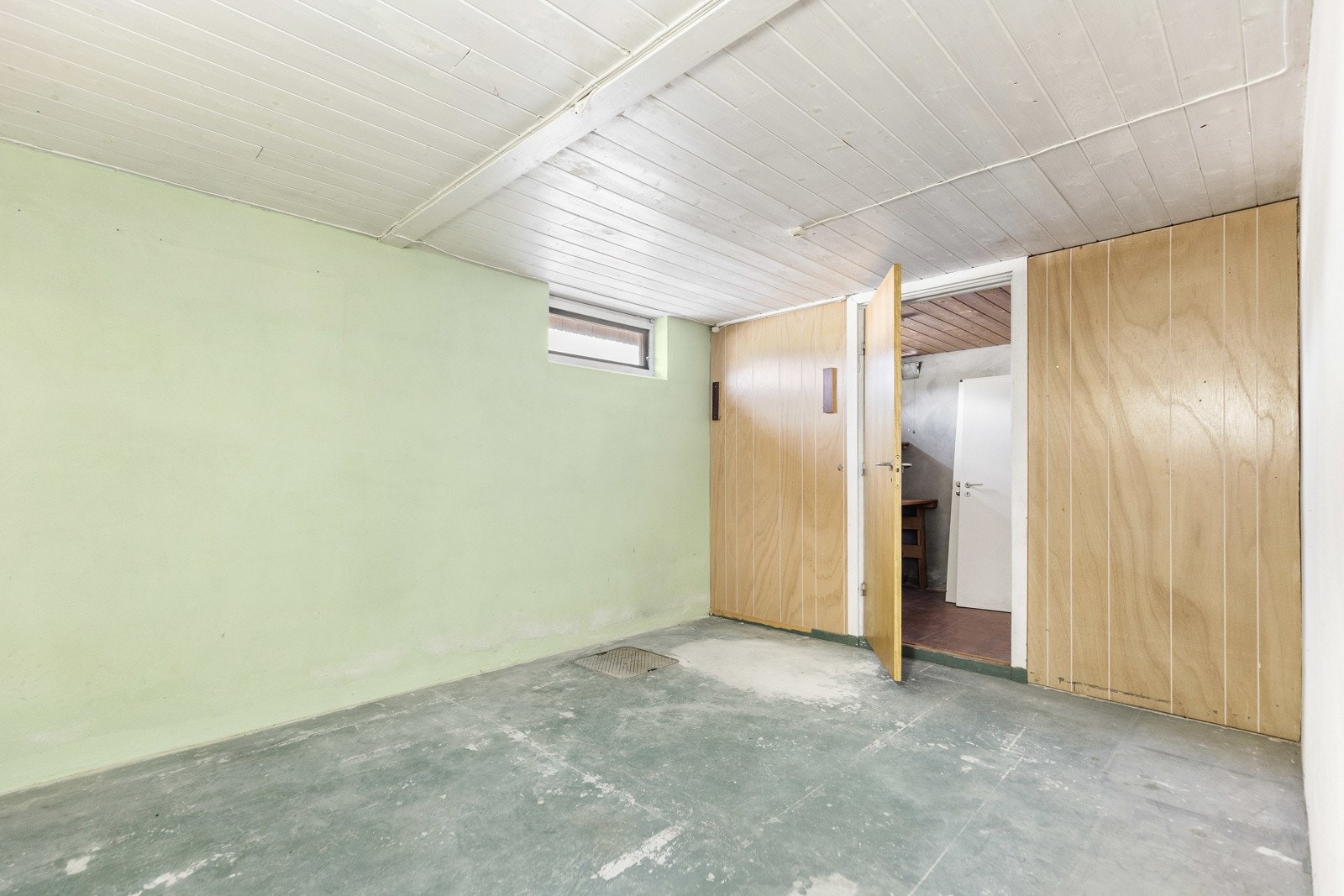 Det er totalt 7 rom i kjelleren. Galleribilde