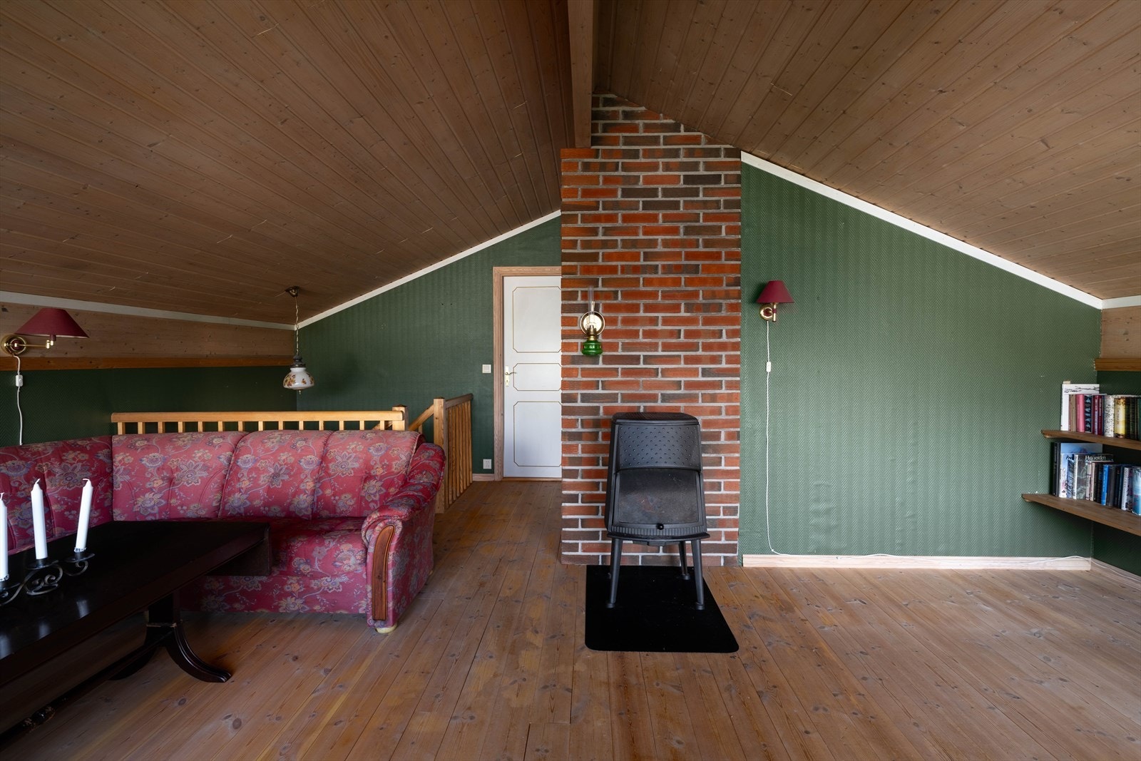 Loftsstue 2.etasje Galleribilde