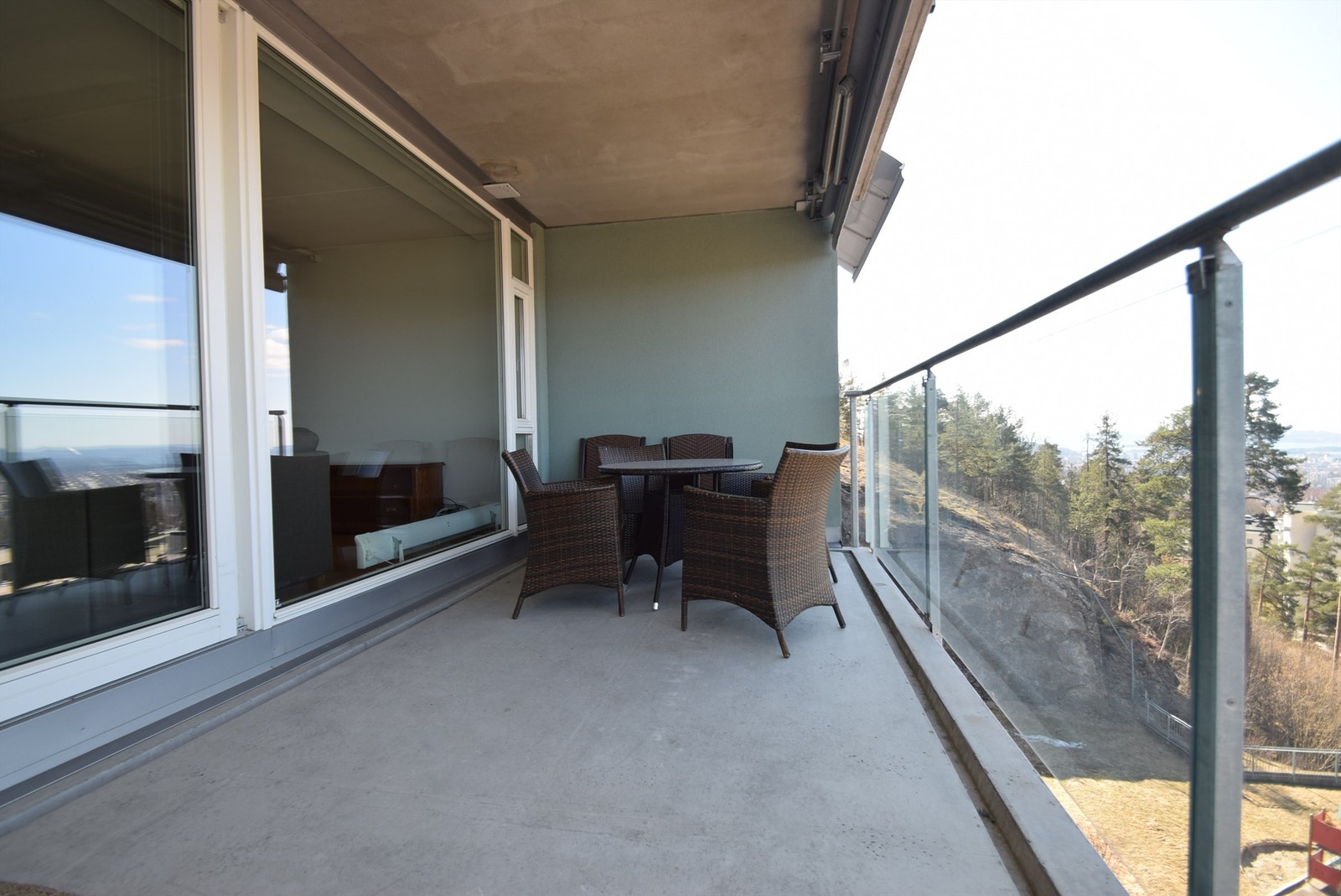 Stor balkong. Galleribilde