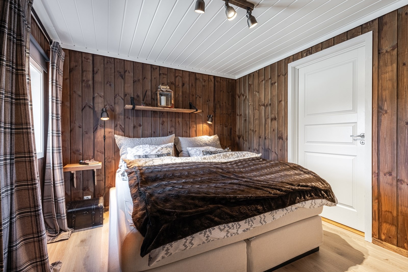 Hovedsoverom med baderom innenfor. Galleribilde