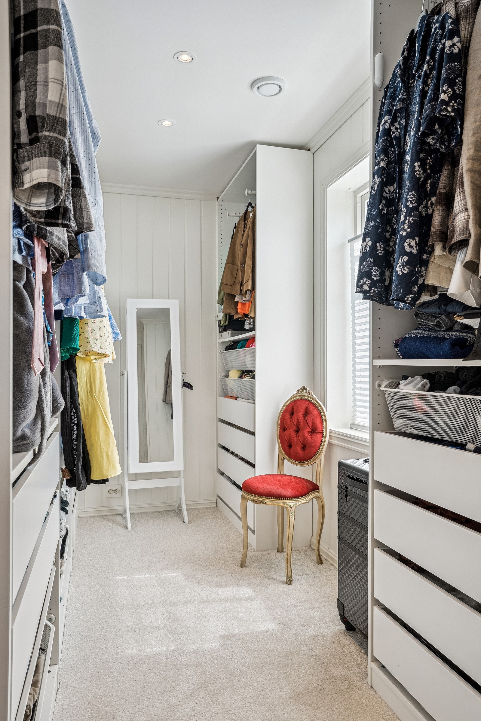 Garderobe Galleribilde