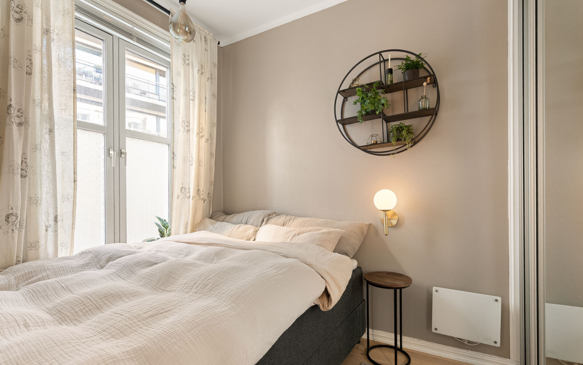 Soverom 1 - fra stue Galleribilde