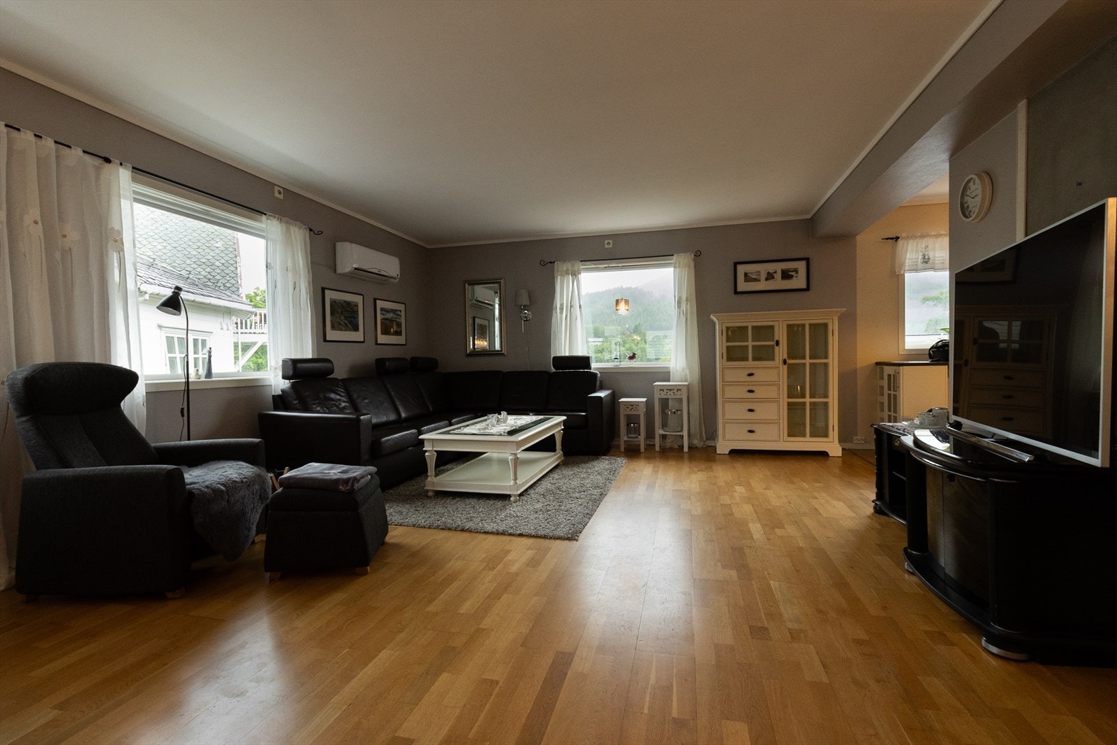 Stue - Parkett på gulv Galleribilde