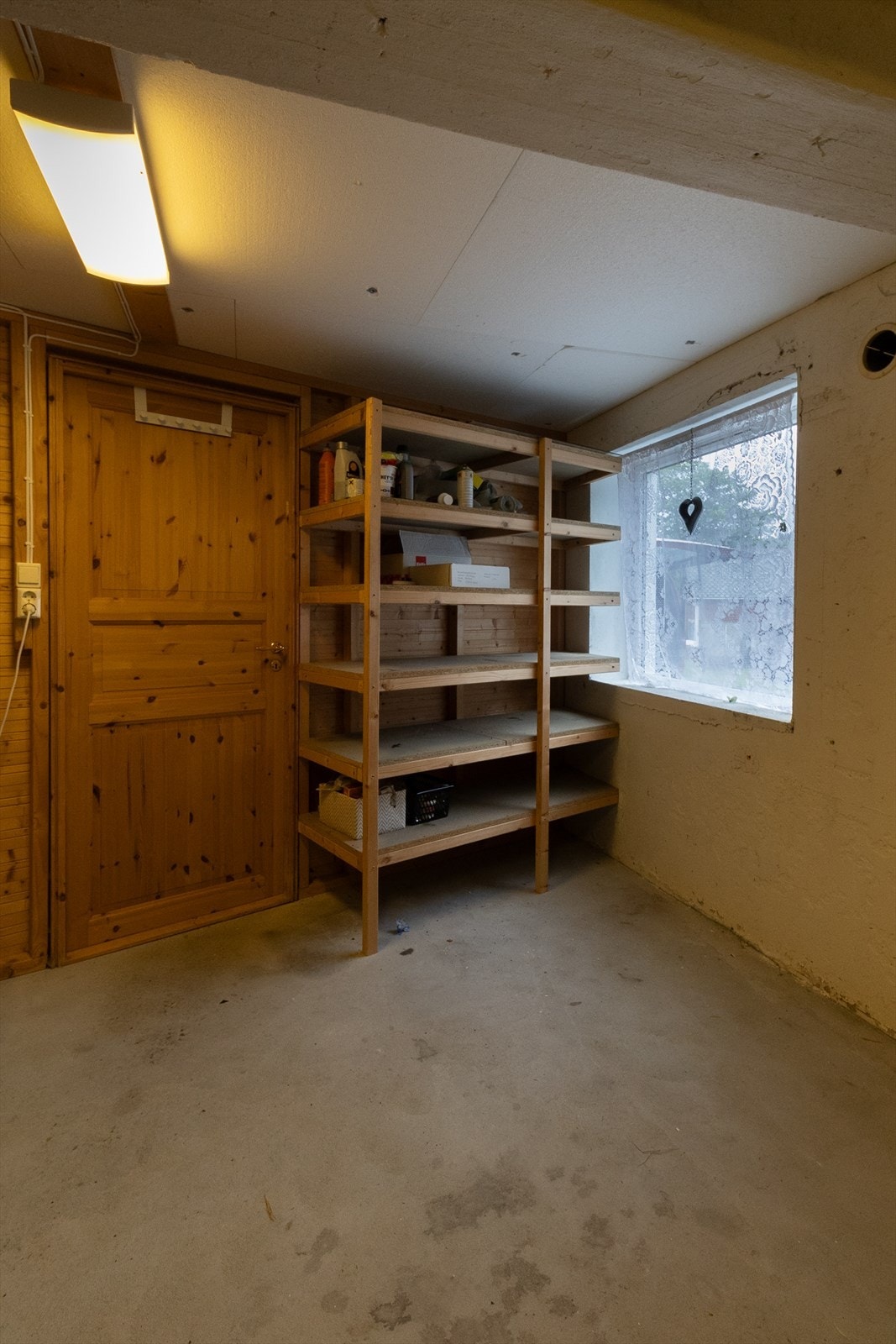 Bod i kjeller Galleribilde