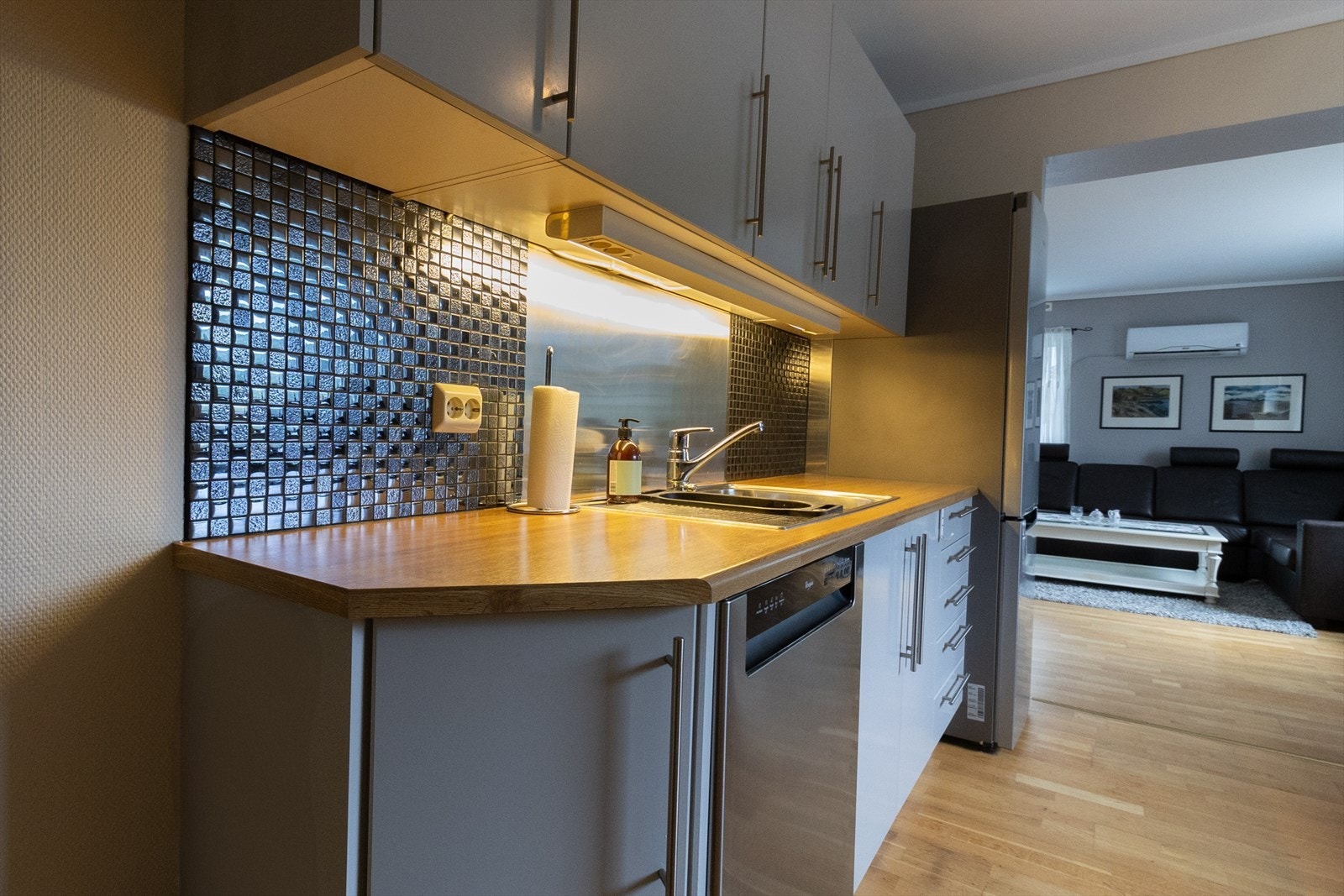 Fra kjøkken mot stue Galleribilde