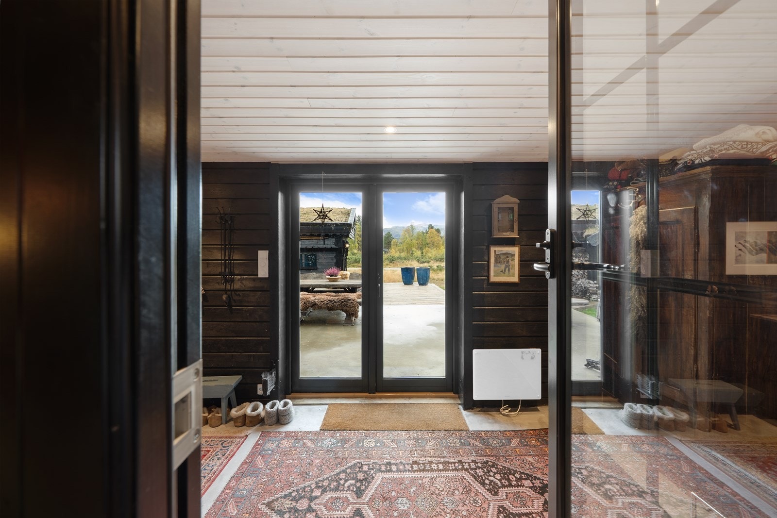 Inngangsparti - stor praktisk gang. Galleribilde