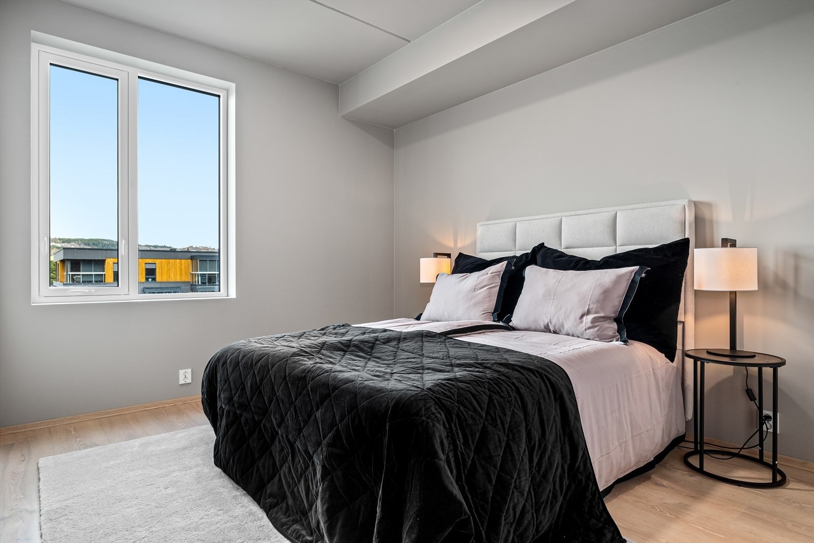 Hovedsoverommet har god plass til dobbeltseng, og har et areal på 14,5 kvm. Galleribilde