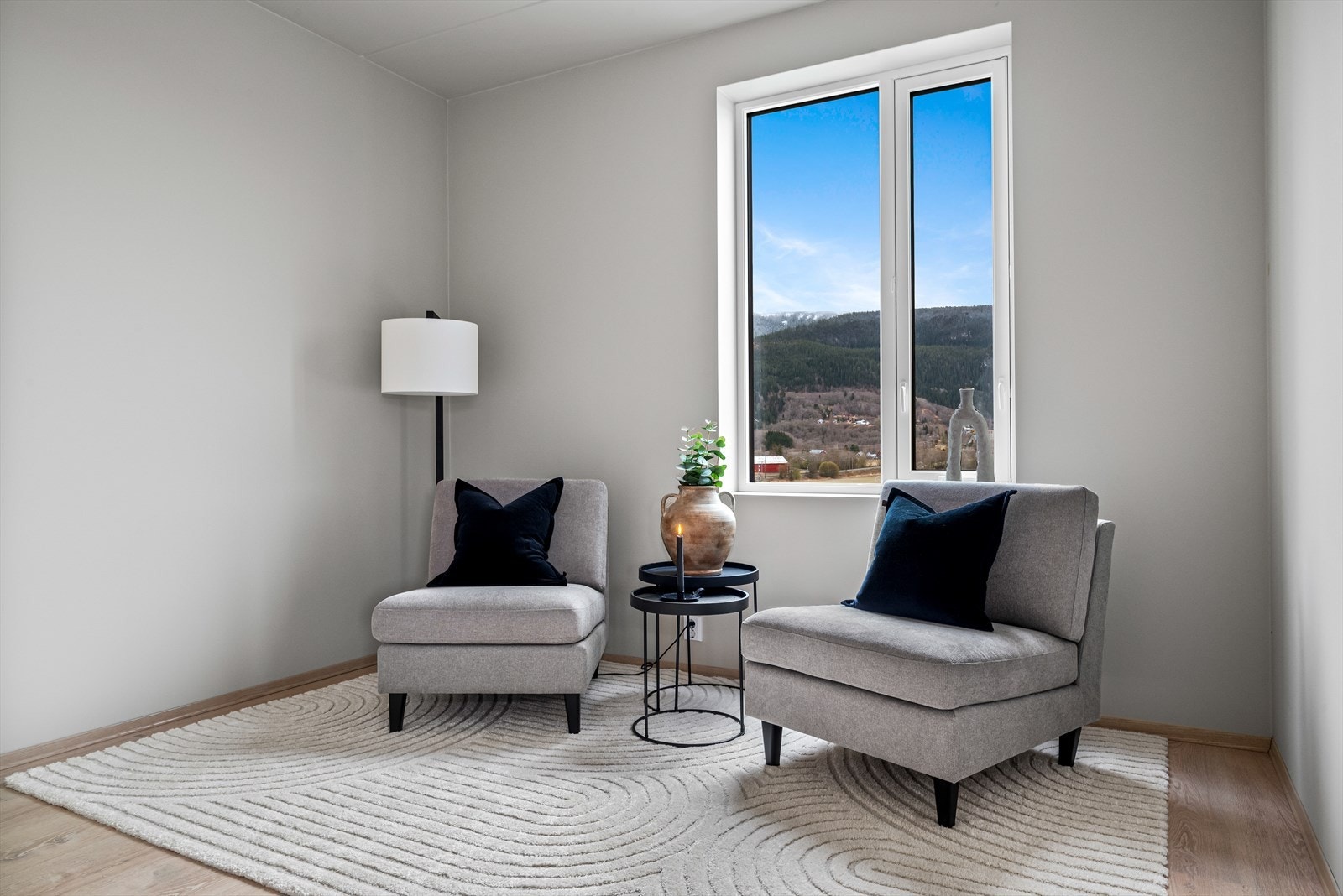 Stue/kjøkken-arealet er på ca. 49,5 kvm. Galleribilde