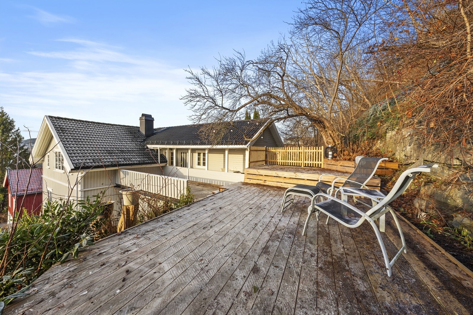 Uteområde er pent opparbeidet Galleribilde