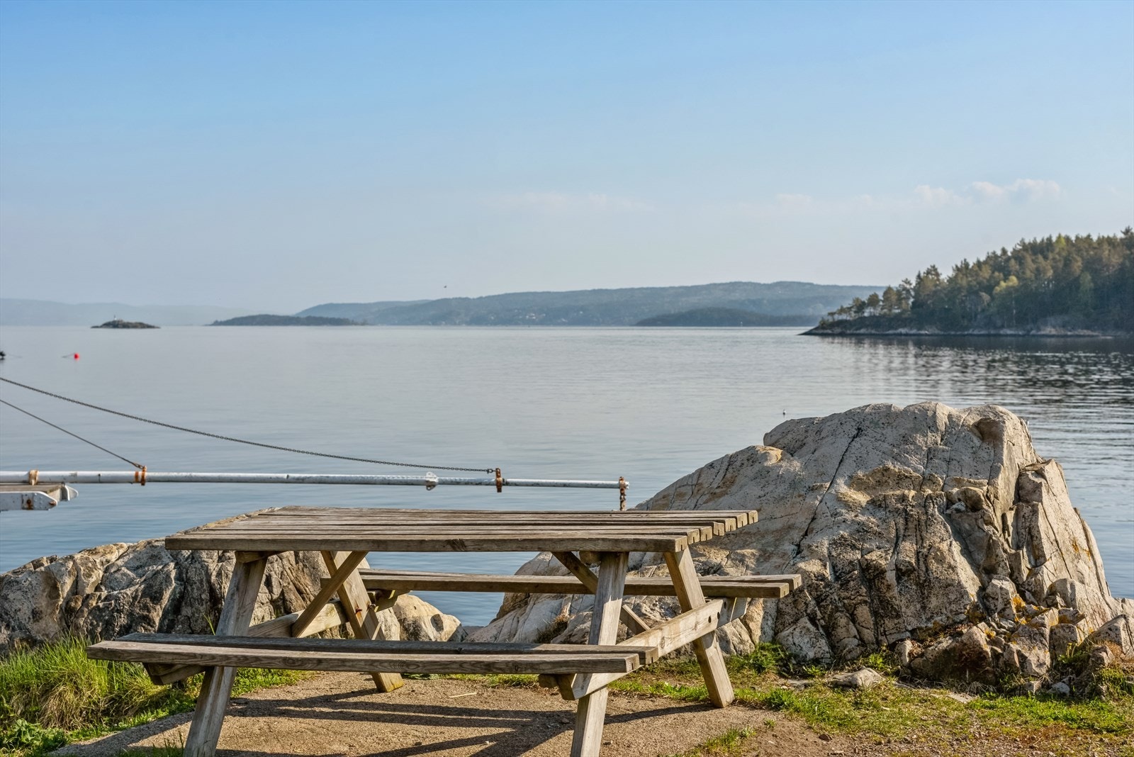 Flotte holdeplasser i nærområde hvor man kan både fiske og nyte den flotte naturen Oslofjorden gir oss. Galleribilde