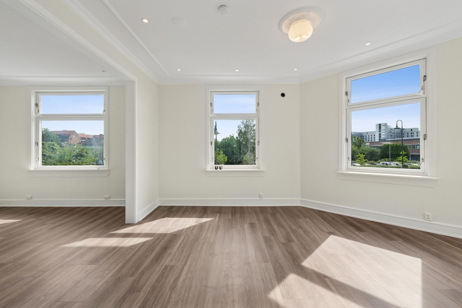 Stue 2. etasje Galleribilde