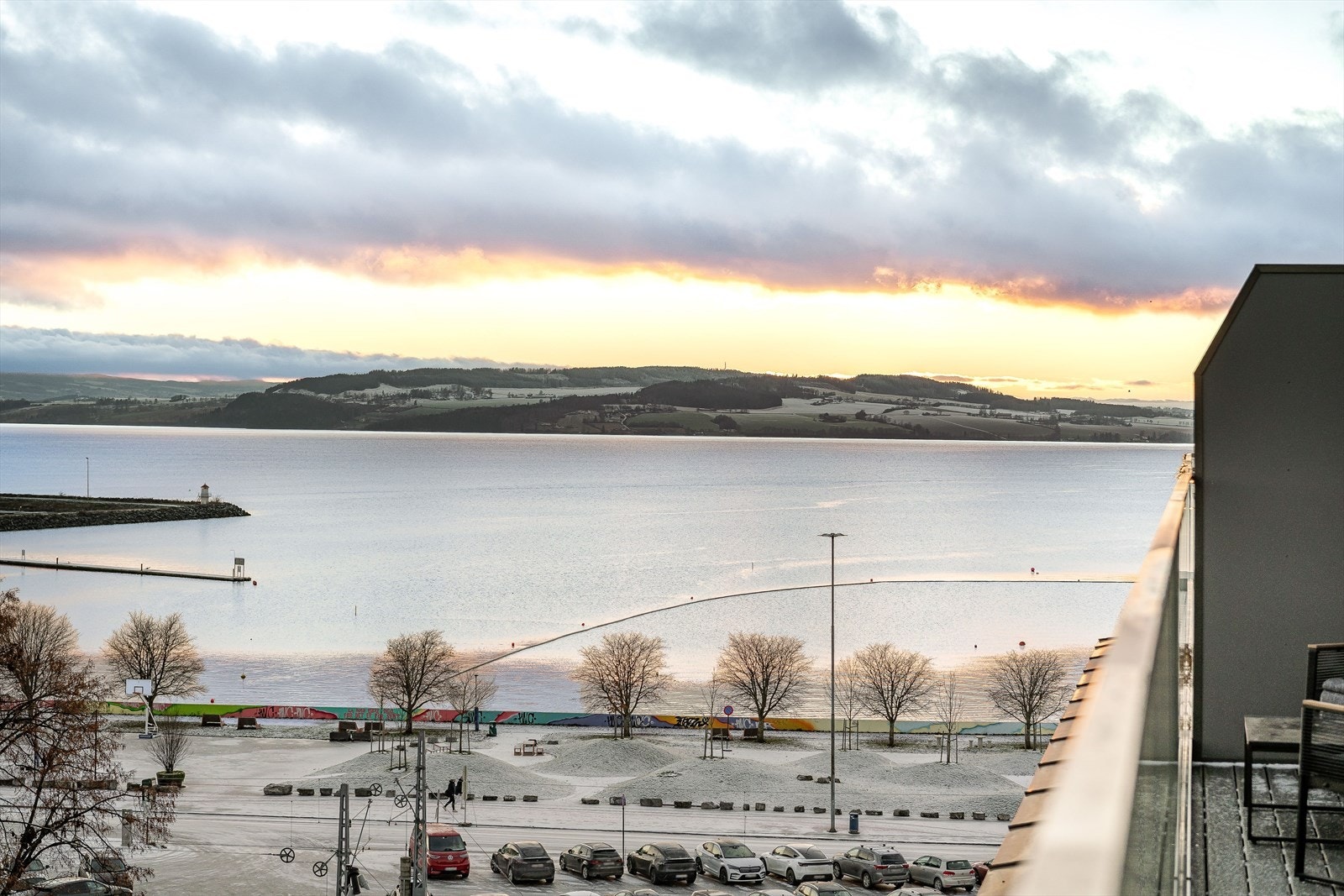 På balkongen kan man nyte denne herlige utsikten! Galleribilde