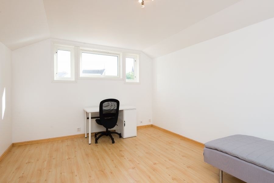 Soverom (7) 16 kvm Galleribilde