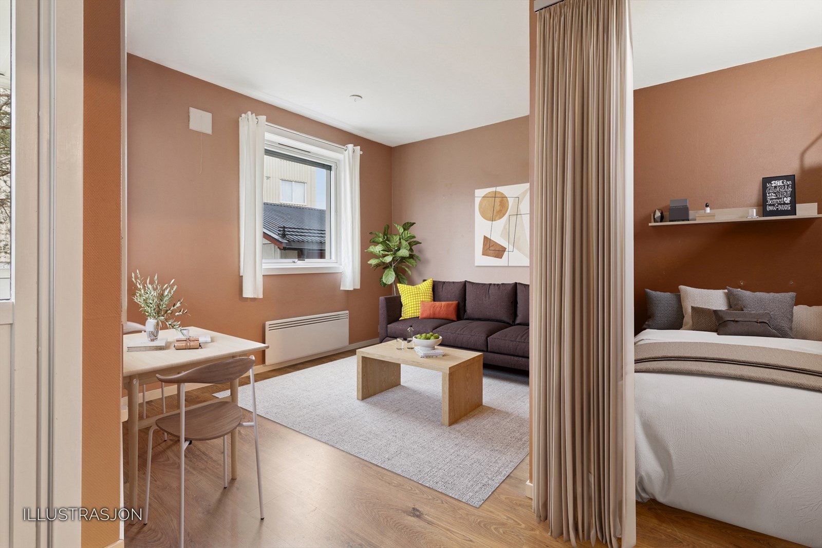 Sovealkoven kan skjules elegant bak en gardin og er ca 1,35 cm bred Galleribilde