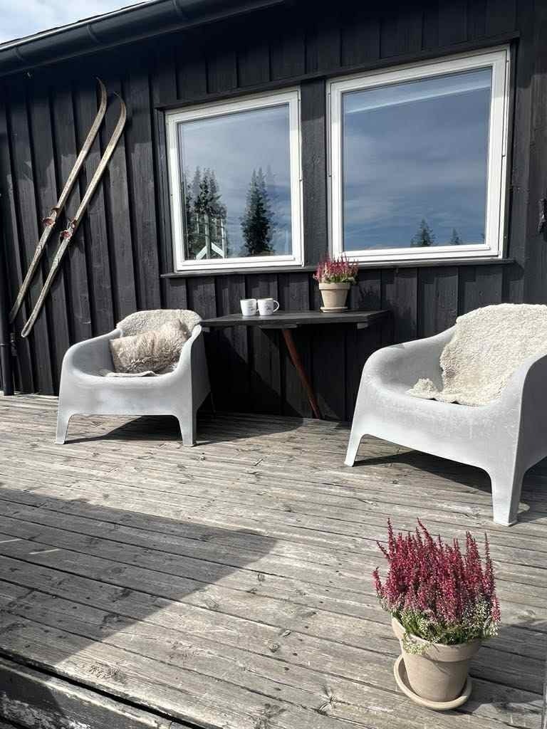 Her er det gode muligheter for møblering av utemøblement. Galleribilde