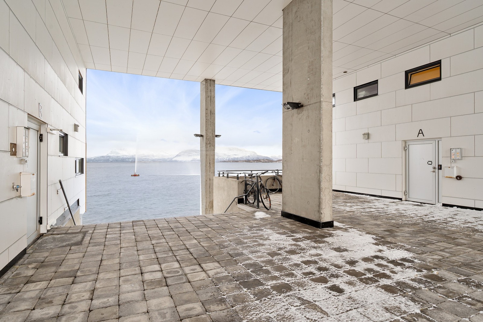 Inngangsparti Galleribilde