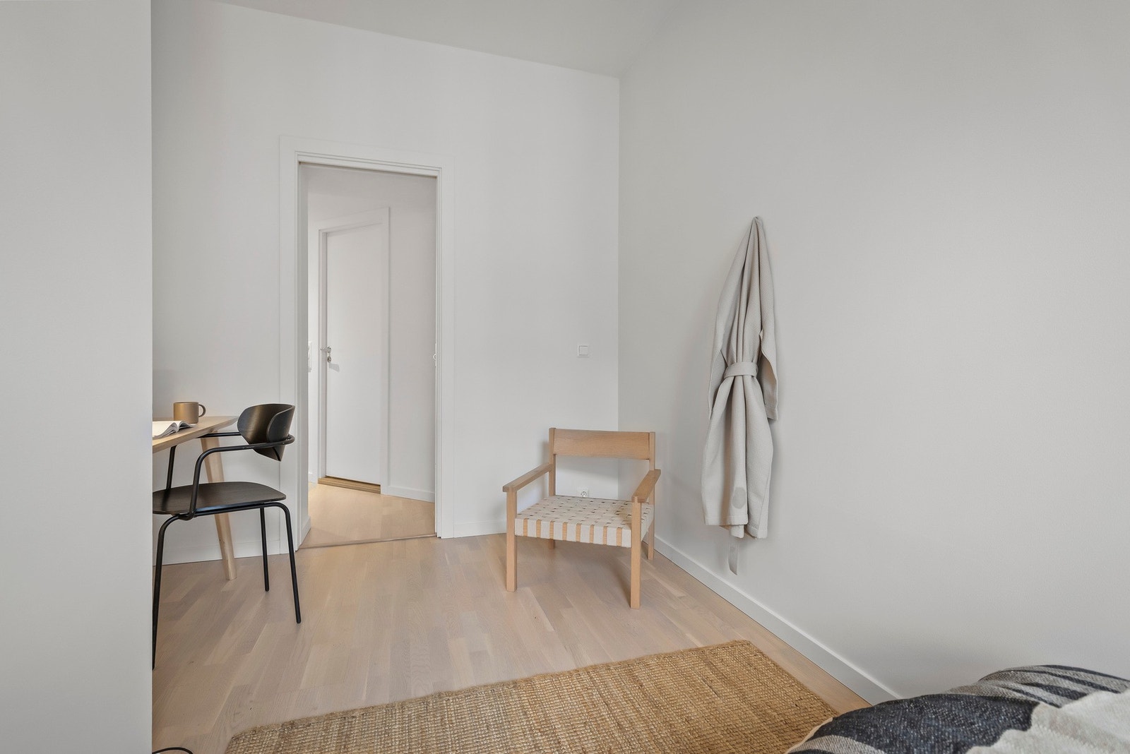 Rommet kan benyttes som leilighetens kontor, barnerom eller gjesterom etter ønskelig behov. Galleribilde