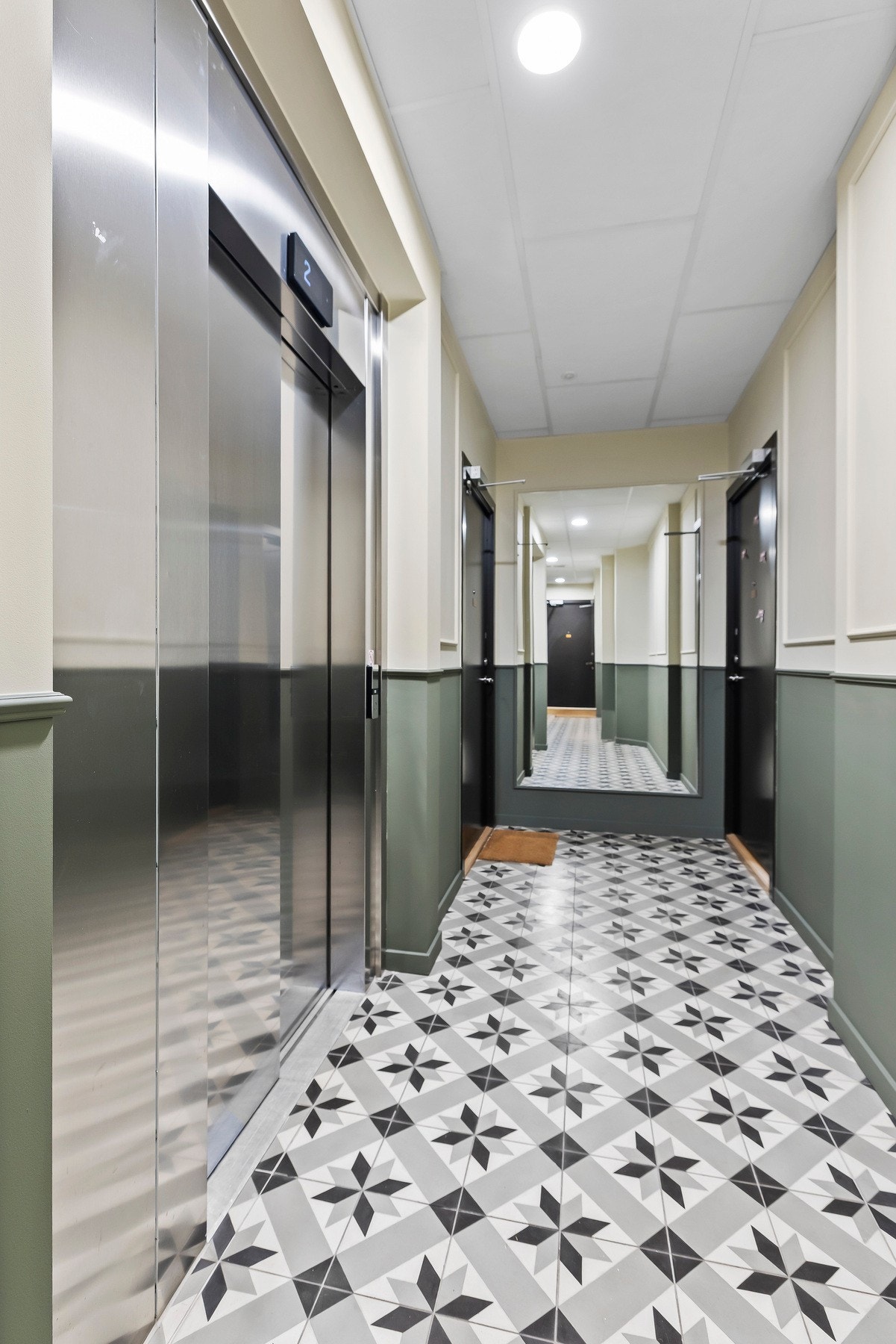 Leiligheten disponerer en bod i kjeller på ca. 5m². Galleribilde