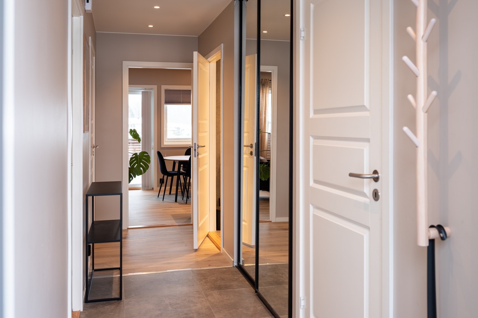 Her har du masse plass til oppbevaring Galleribilde