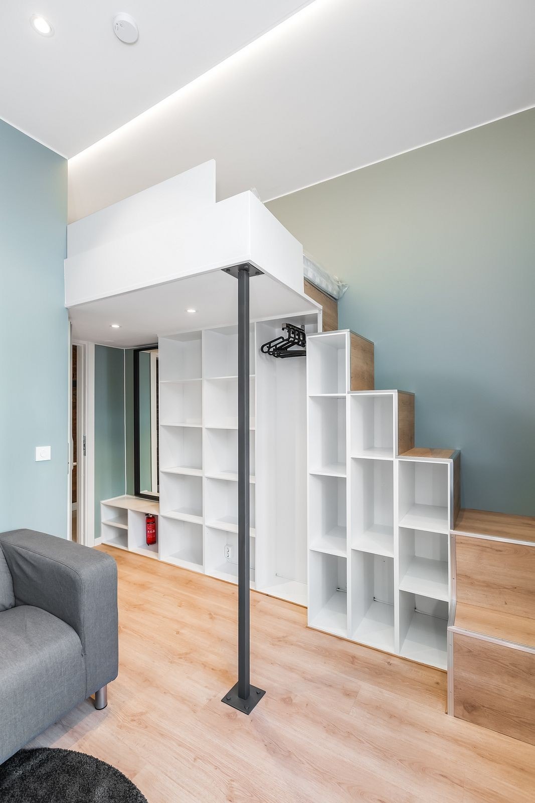 Rom 3 mot bakgård. Ledig og leies ut for kr 8250 ,- Galleribilde