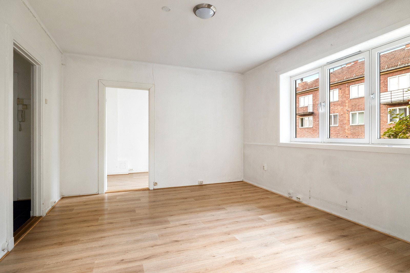 Velkommen til Christian Michelsens gate 9B - En sentralt beliggende 3-roms hjørneleilighet, med stort potensiale Galleribilde