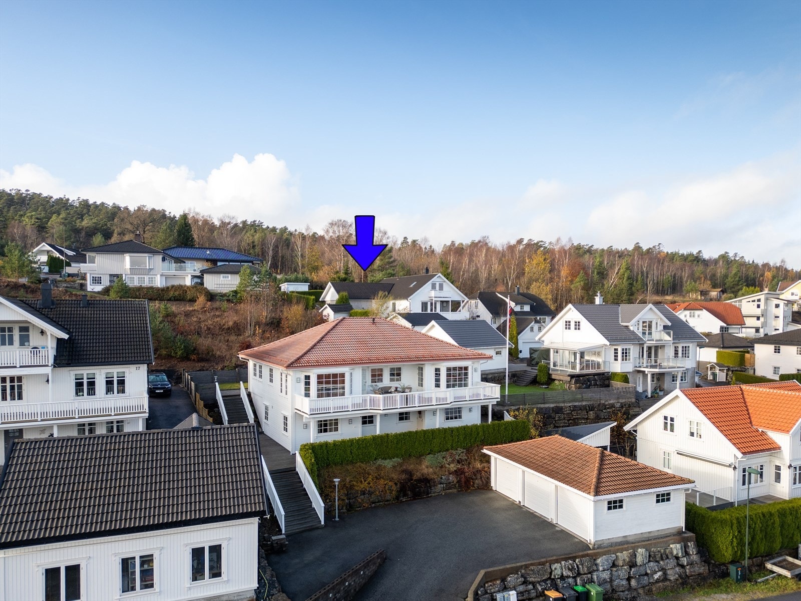 EiendomsMegler1 ved Reidun Dahl presenterer Kong Sverres vei 15A Galleribilde