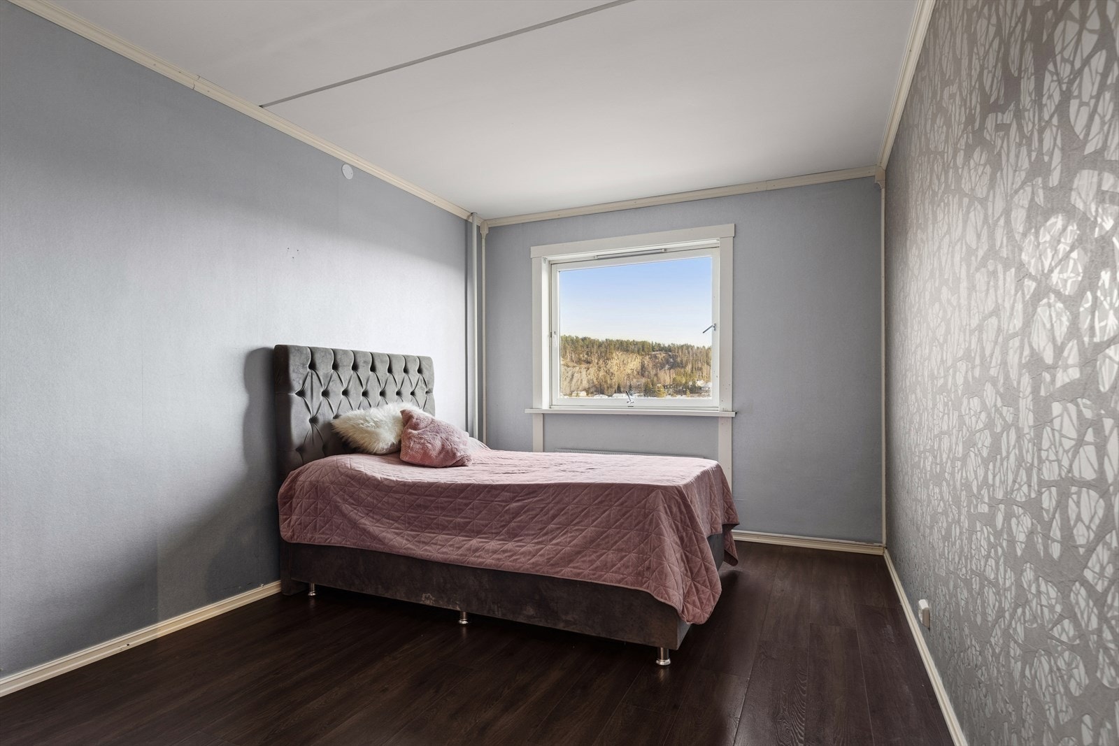 Leiligheten har to gode soverom med fine innredningsmuligheter. Galleribilde