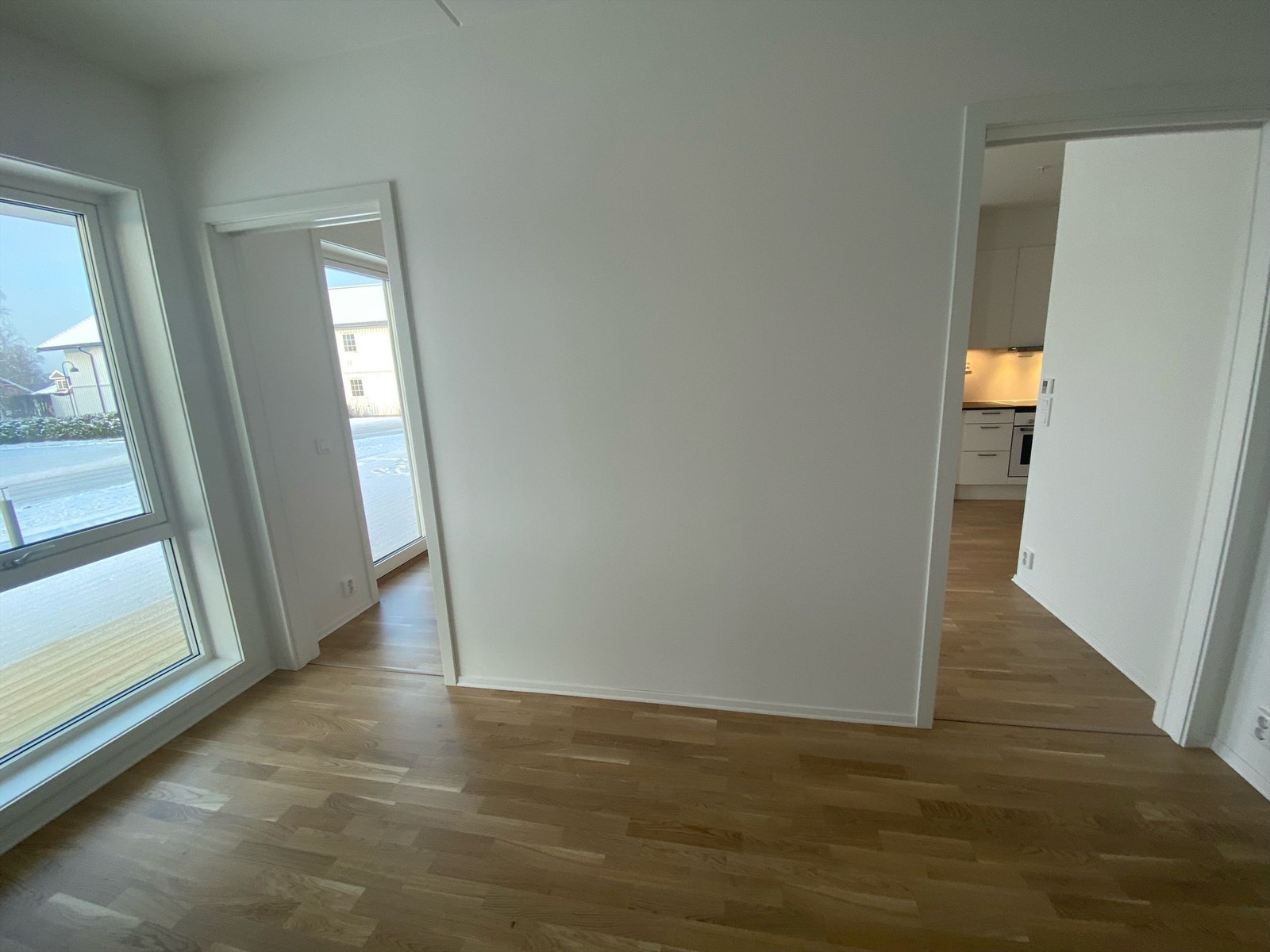 Pent og lyst soverom. Galleribilde