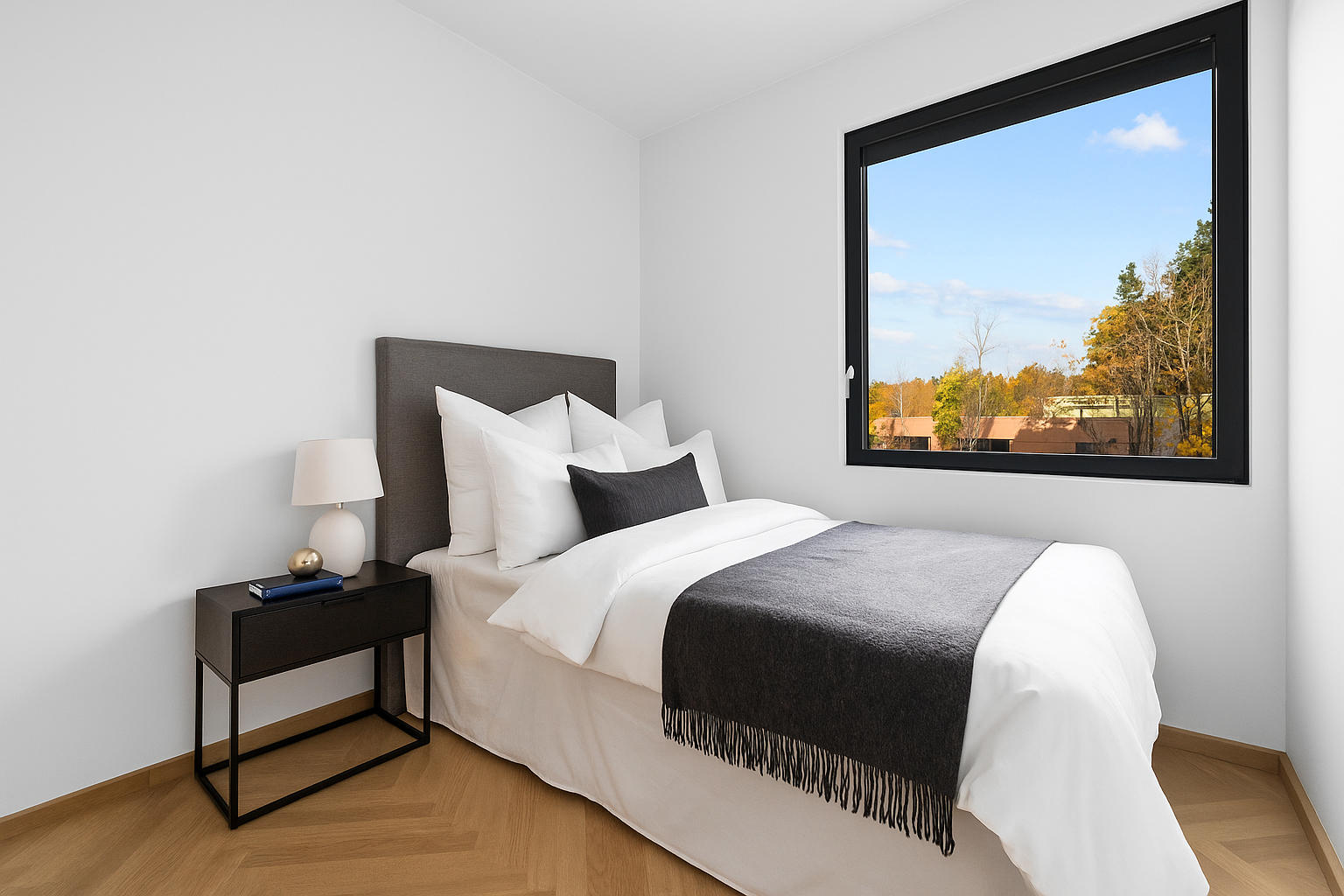 Soverom 3. Bilde er møblert ved hjelp av AI. Galleribilde