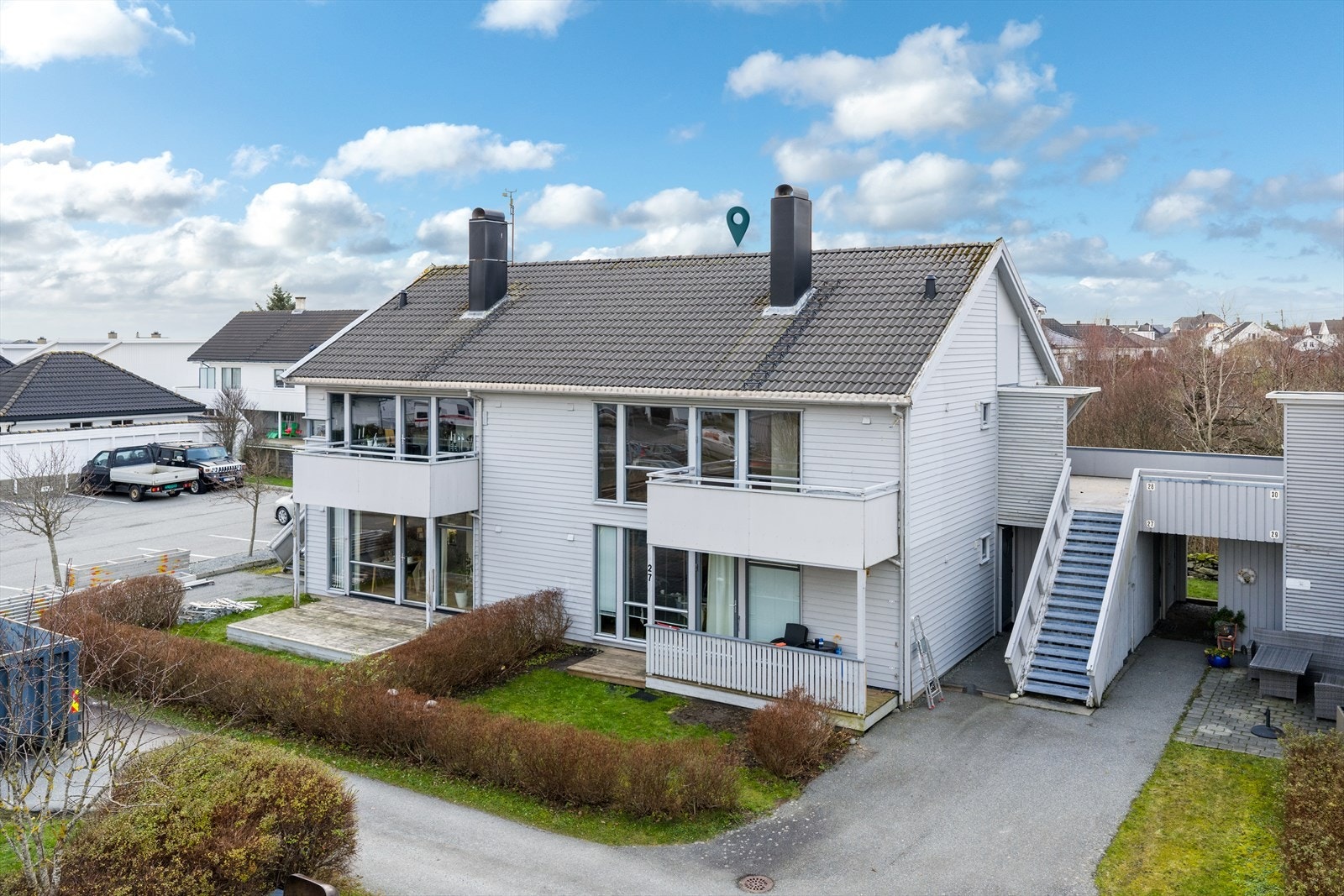 Velkommen til visning på Grunnvikjå 28. Leiligheten presenteres av Beate Helgeland ved Nordvik Bolig. FOTO: Vestbris :-) Galleribilde