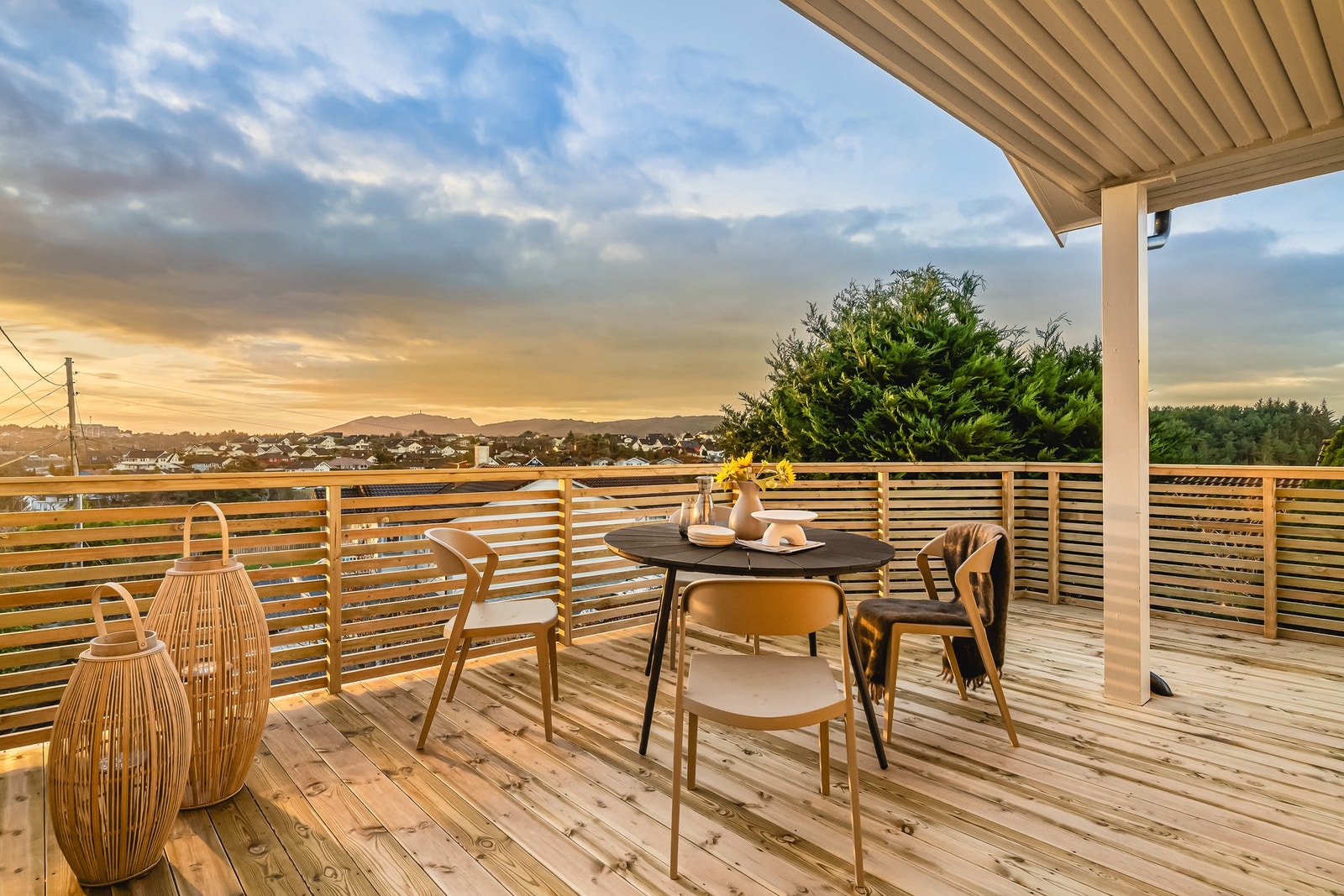 Boligen har blitt betydelig oppgradert i 2025 og innehar en gjennomgående god standard. Galleribilde