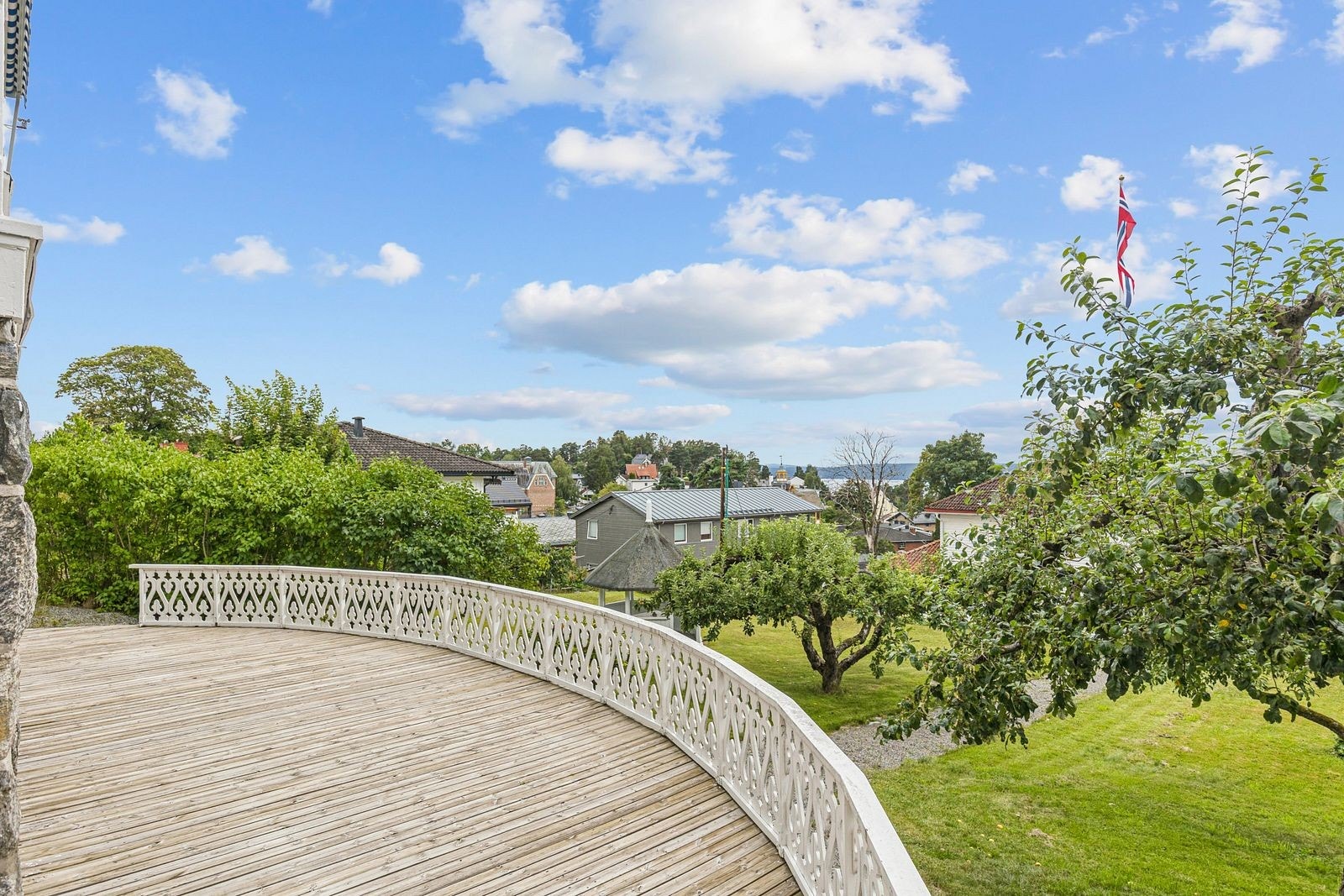 Tilgang til felles terrasse og felles hage Galleribilde