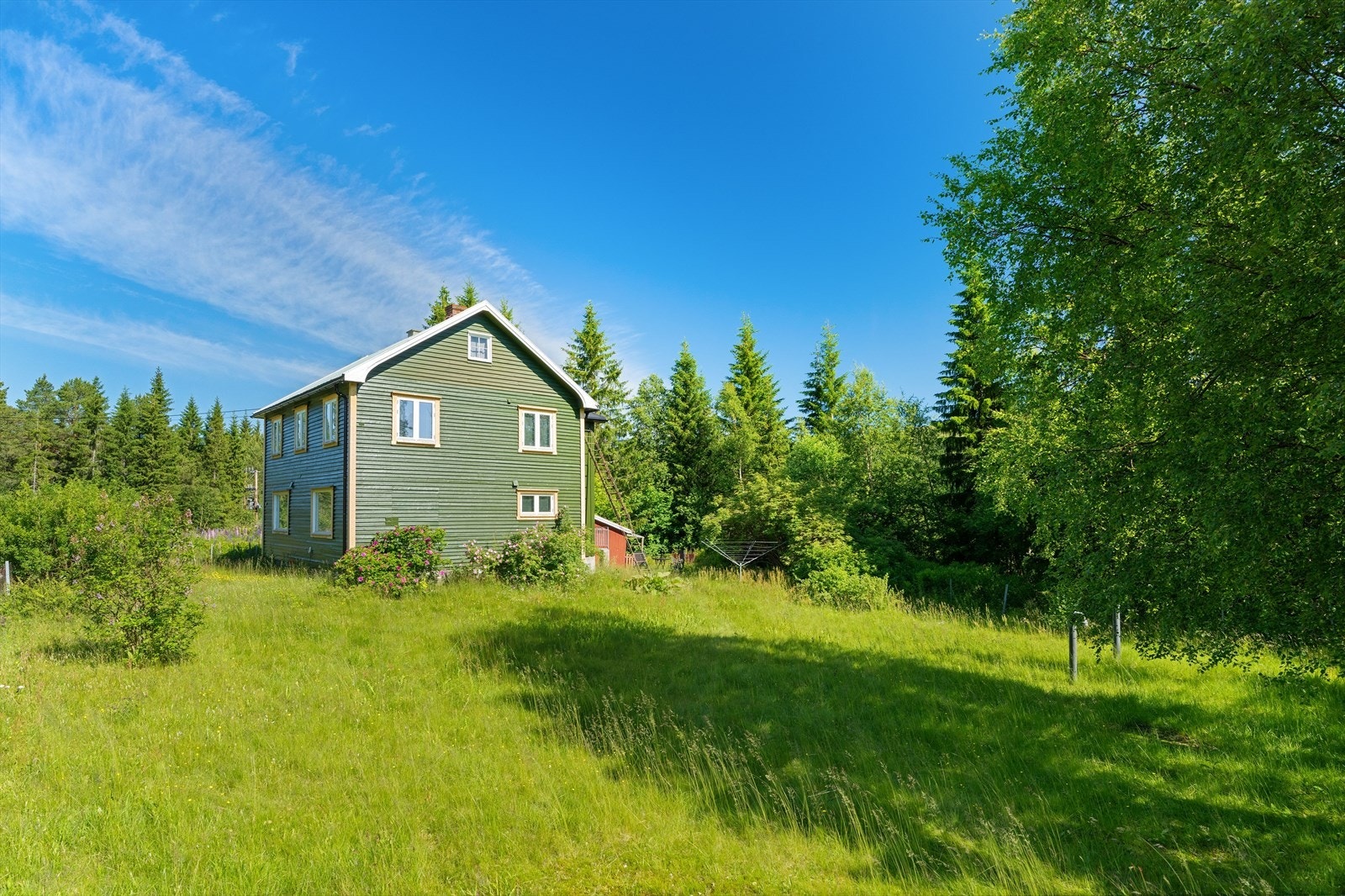 Aktiv Eiendomsmegling v/ Ludvig Bøgseth har gleden av å presenter Morkavegen 5! Foto: Vidar Alvik/ Grattis foto. Galleribilde