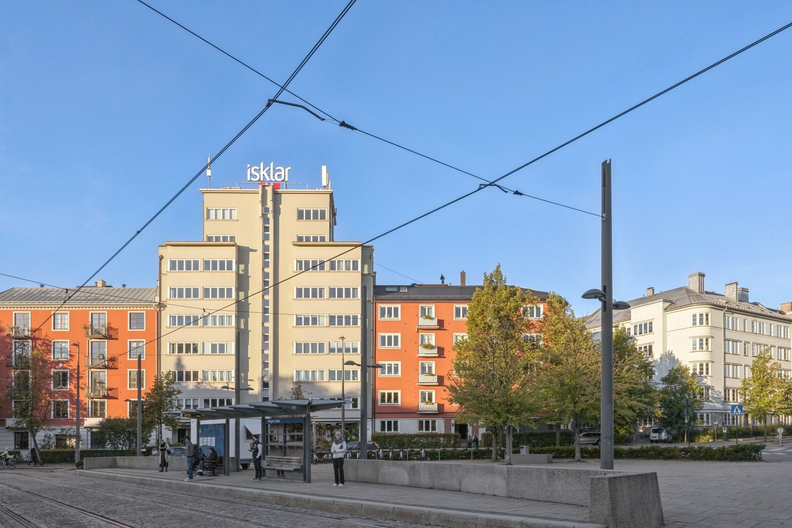 Fronger plass og Vigelandsparken i umiddelbar nærhet Galleribilde