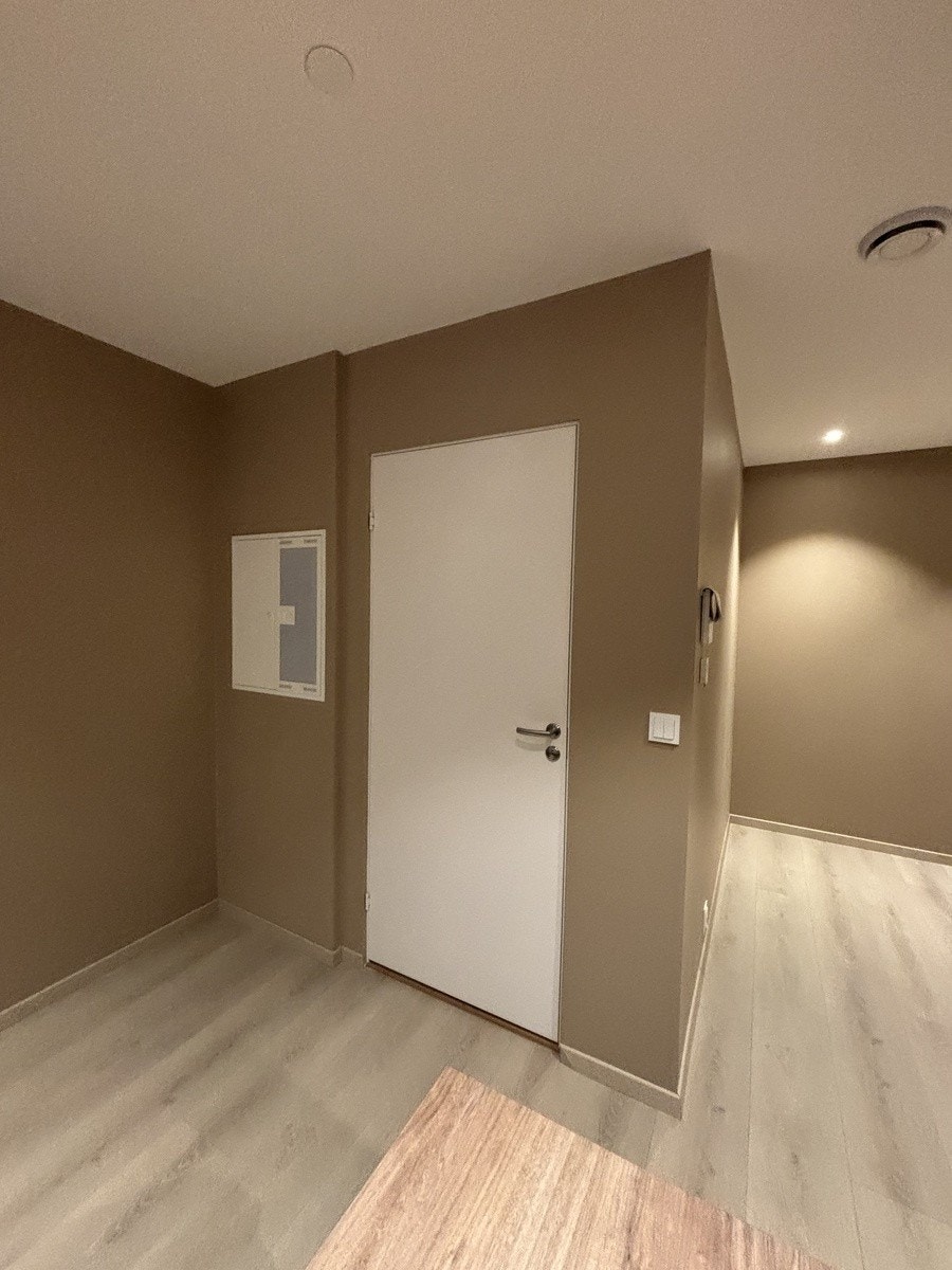 Dør til Bad Galleribilde