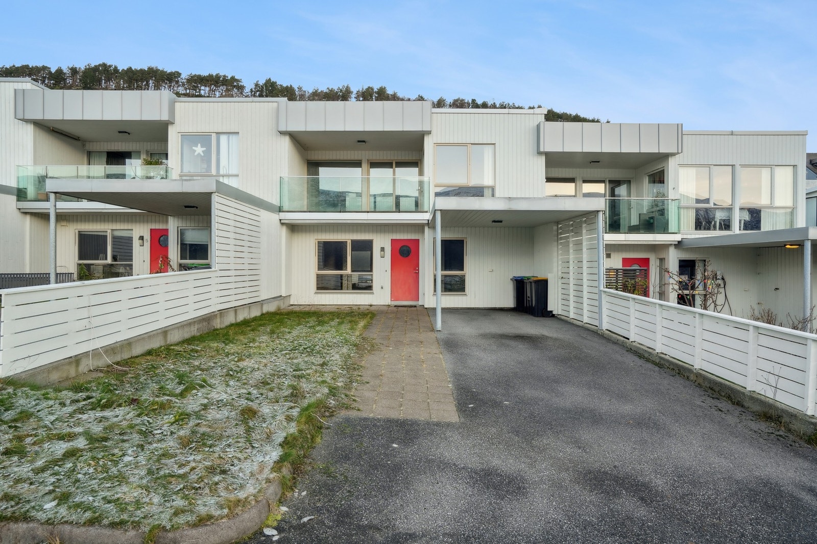 Tomten har et areal på ca. 208 kvm. Galleribilde