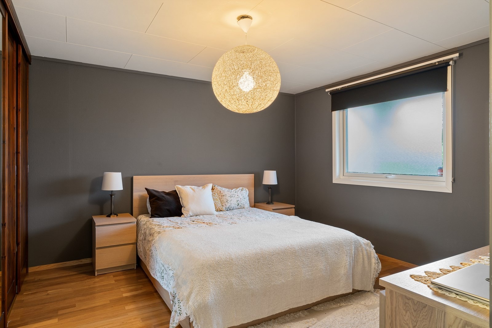 Soverom I Galleribilde