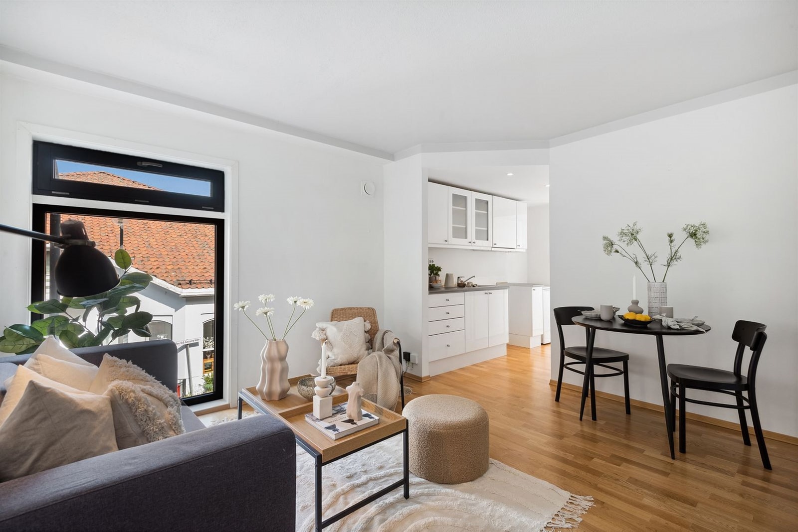 Velkommen til Kongens gate 7! Bildene i annonsen er tatt i forbindelse med kjøp av nåværende eier i 2023. Galleribilde