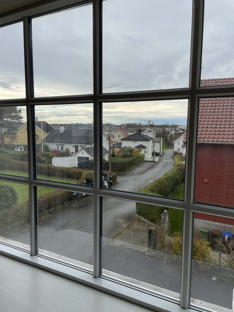 Fin utsikt fra stuevindu Galleribilde