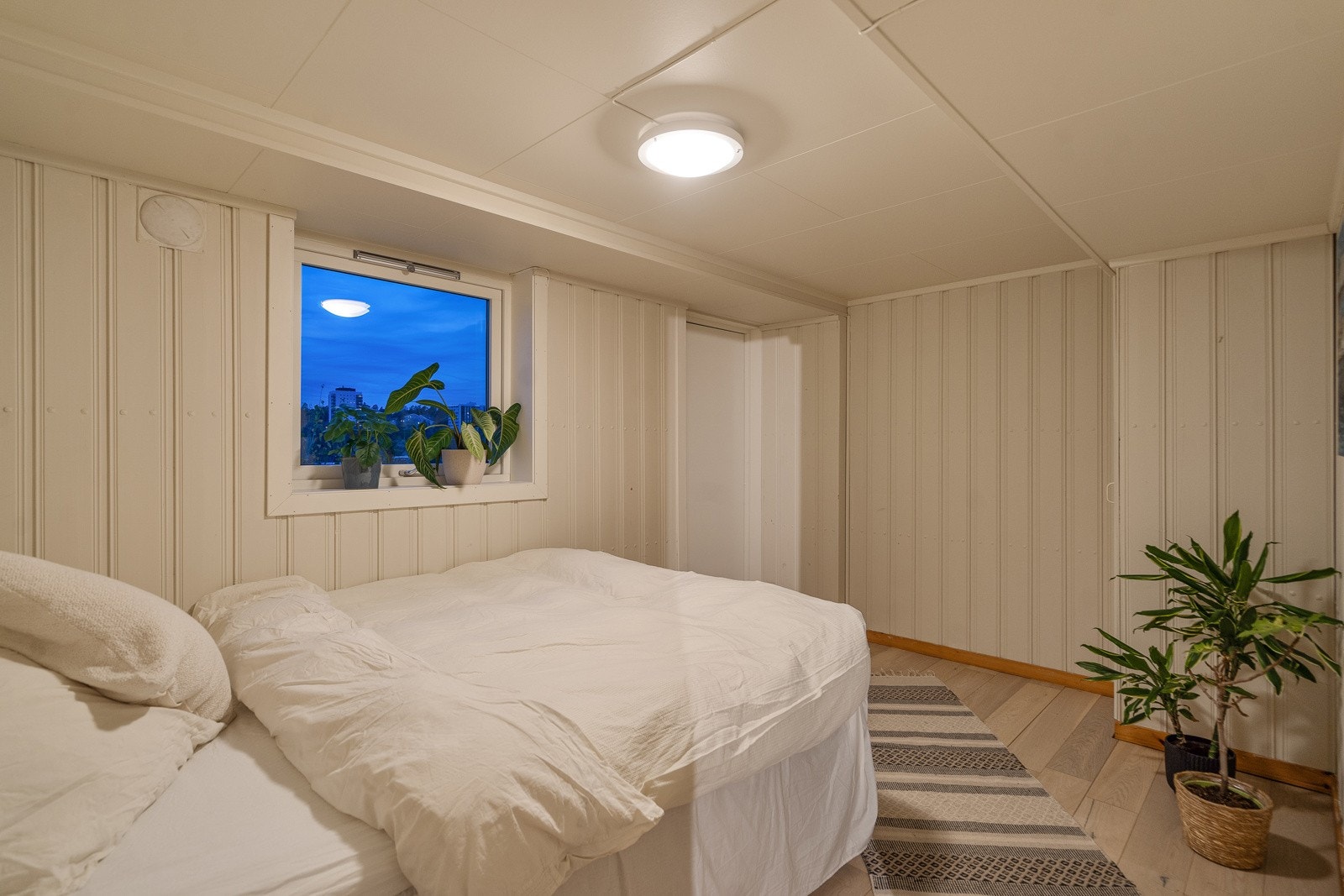 Gjesterom i kjeller Galleribilde