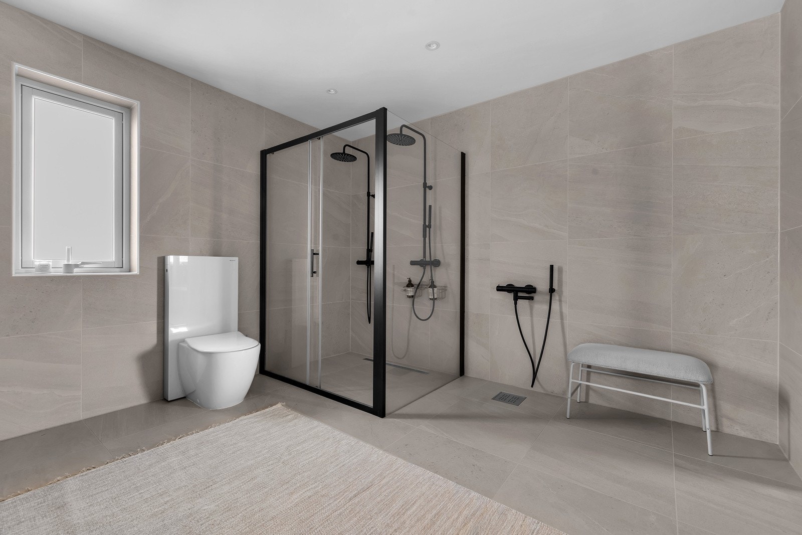 Dusjhjørne med 2 dusjer. Galleribilde