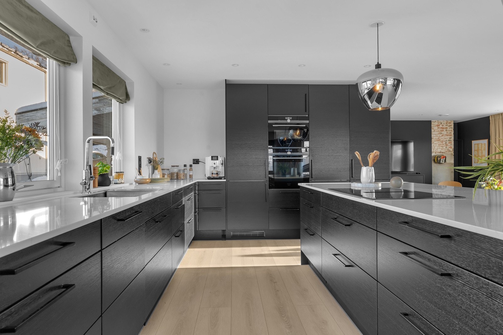 Integrerte hvitevarer av høy kvalitet. Galleribilde