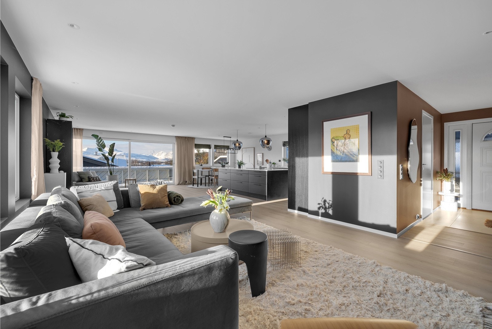 Meget tiltalende stue med skikkelig størrelse! Galleribilde